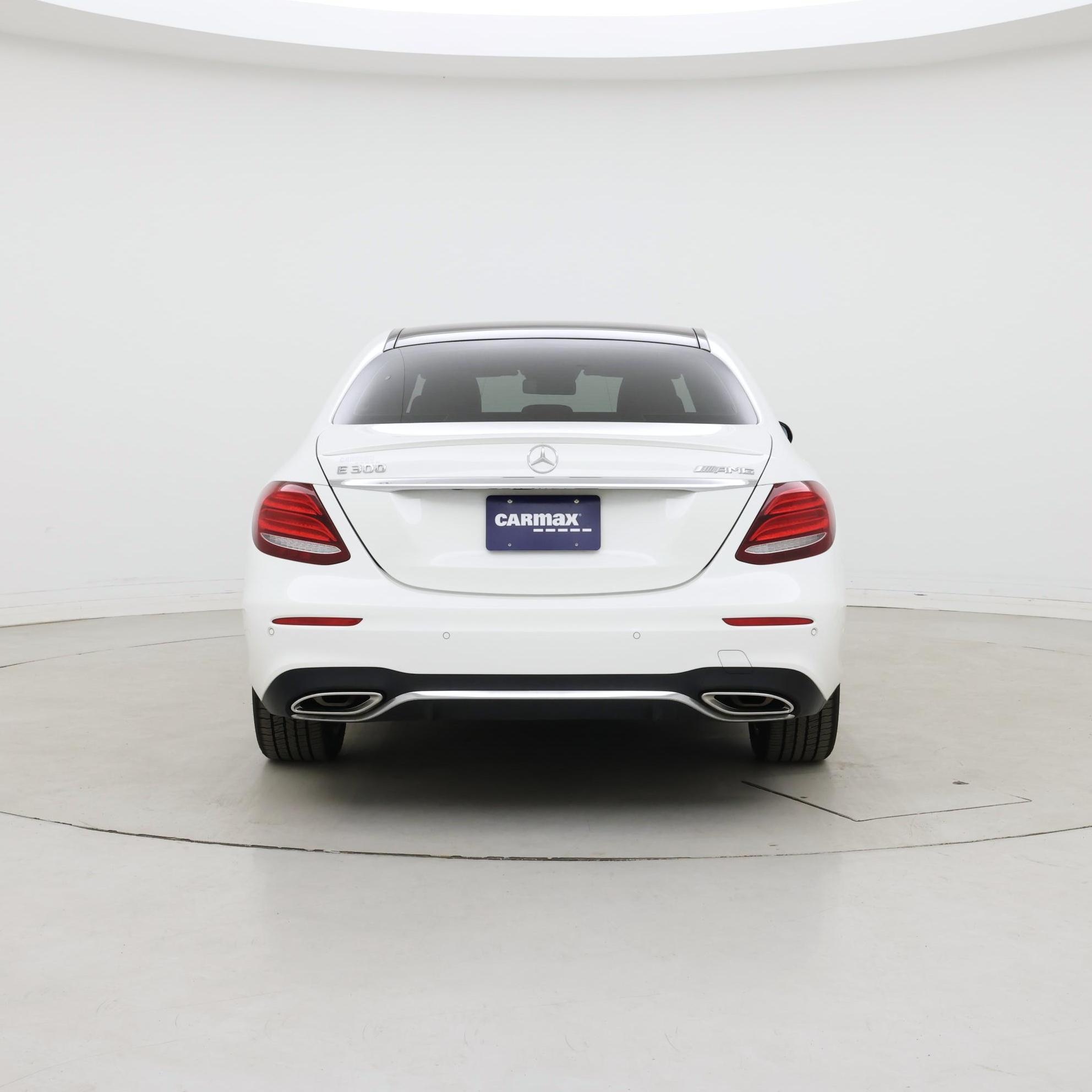 Thumbnail: 2017 Mercedes-Benz E-Class - 6