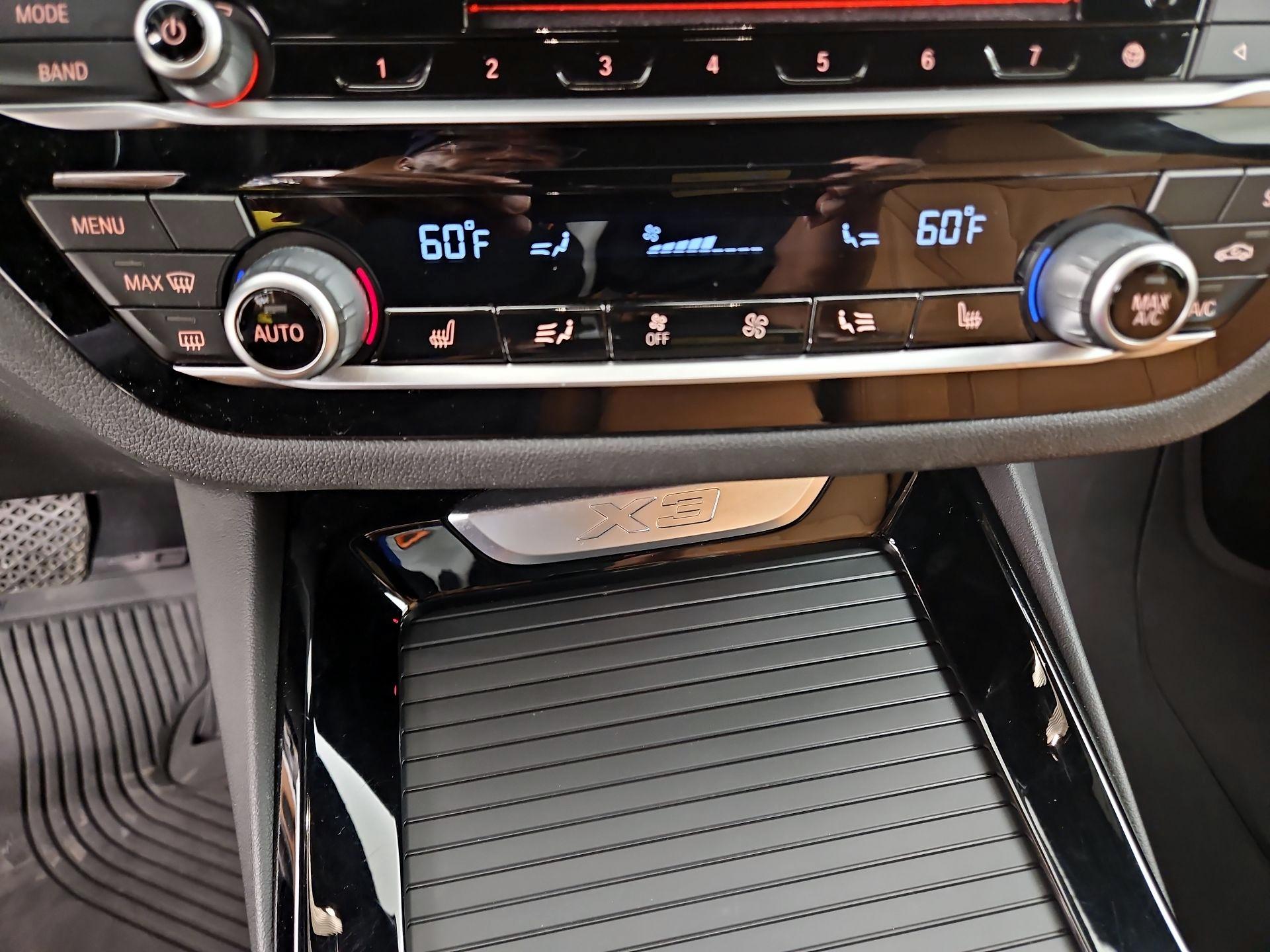 Thumbnail: 2019 BMW X3 - 17