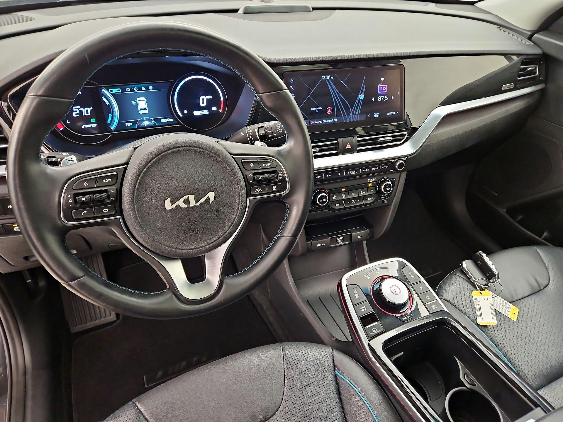 Thumbnail: 2022 Kia Niro - 9