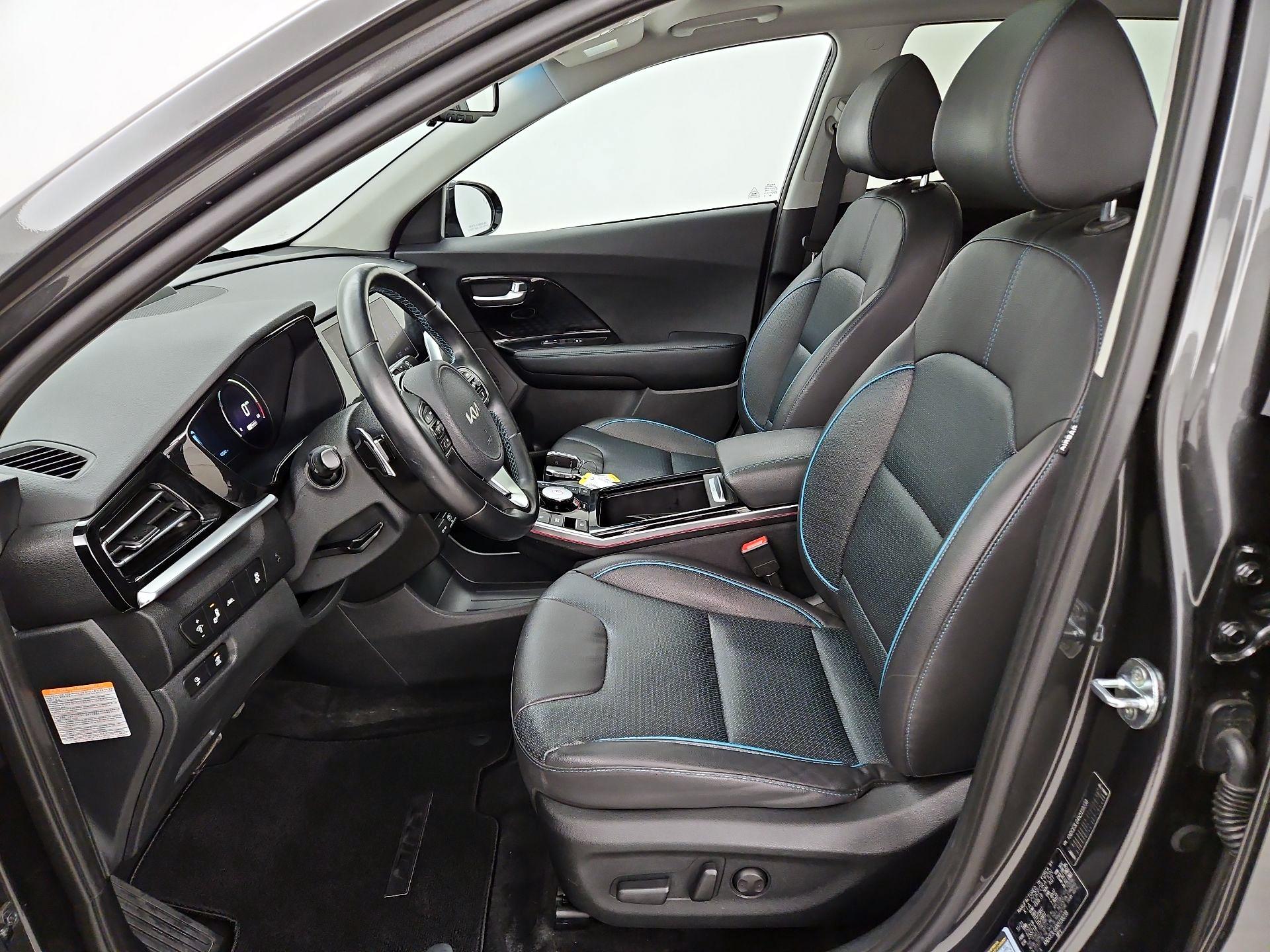 Thumbnail: 2022 Kia Niro - 11