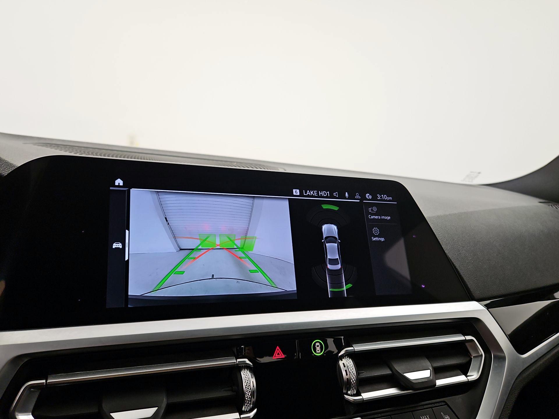 Thumbnail: 2019 BMW 3 Series - 15