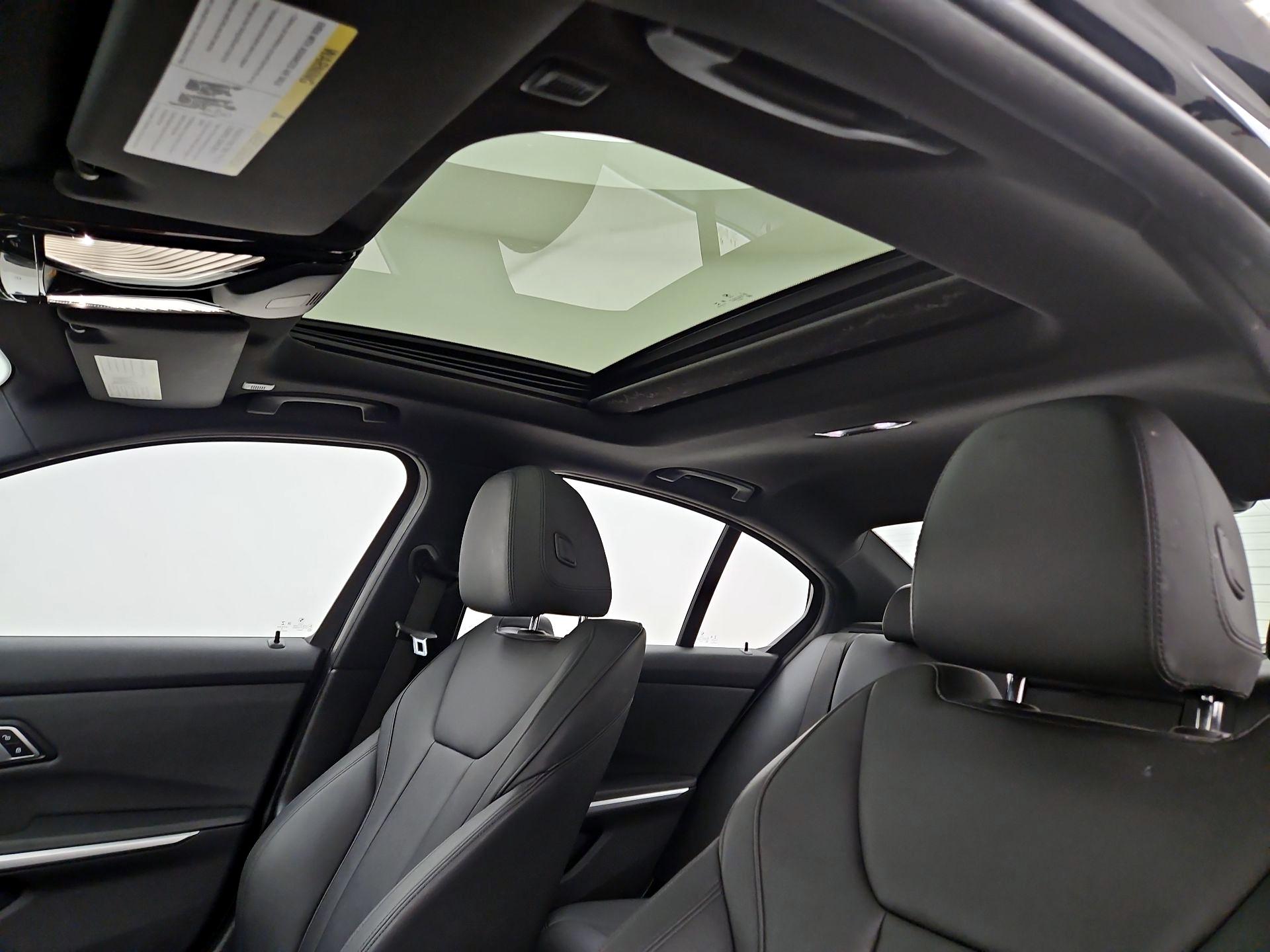 Thumbnail: 2019 BMW 3 Series - 20