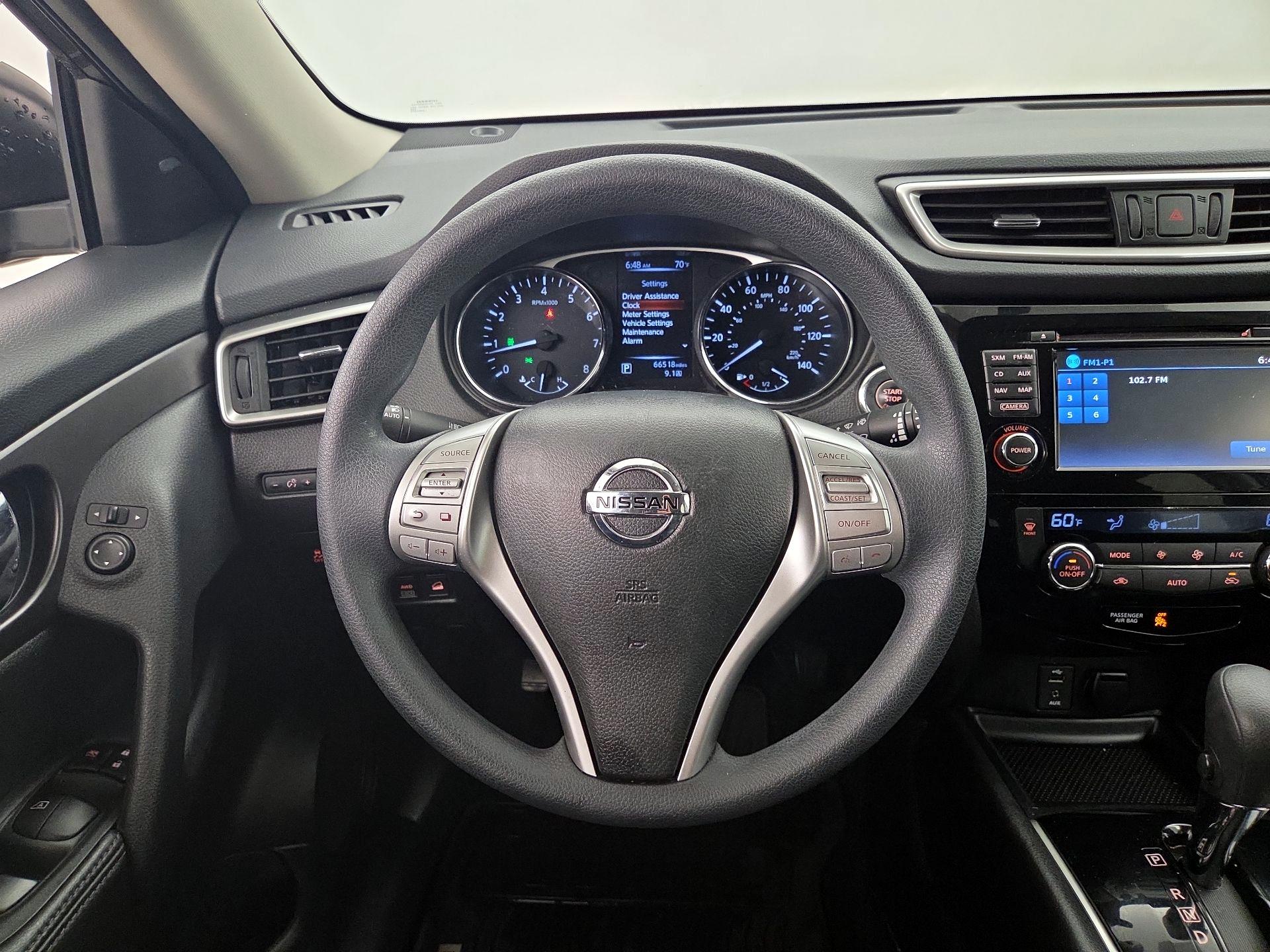 Thumbnail: 2014 Nissan Rogue - 10