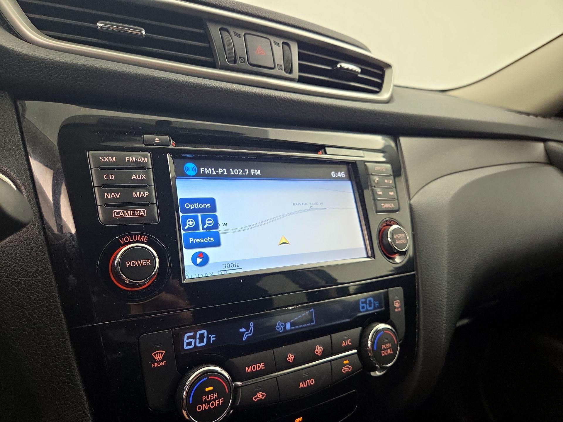 Thumbnail: 2014 Nissan Rogue - 14