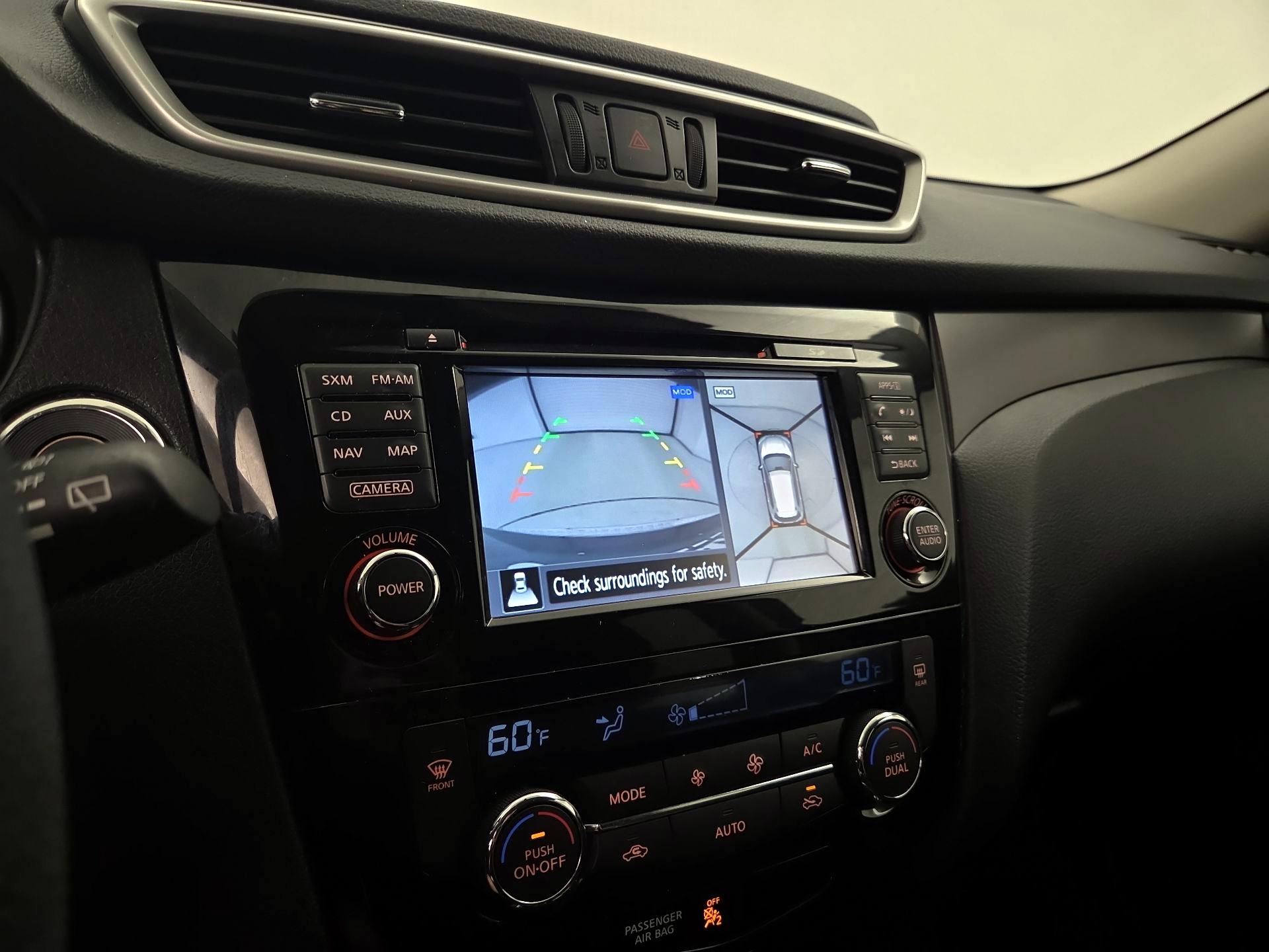 Thumbnail: 2014 Nissan Rogue - 15