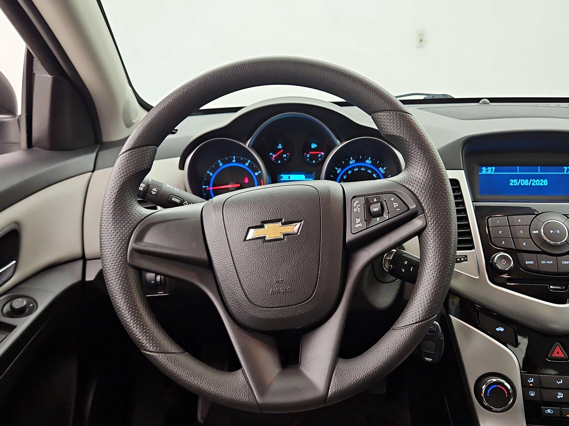 Thumbnail: 2016 Chevrolet Cruze - 10