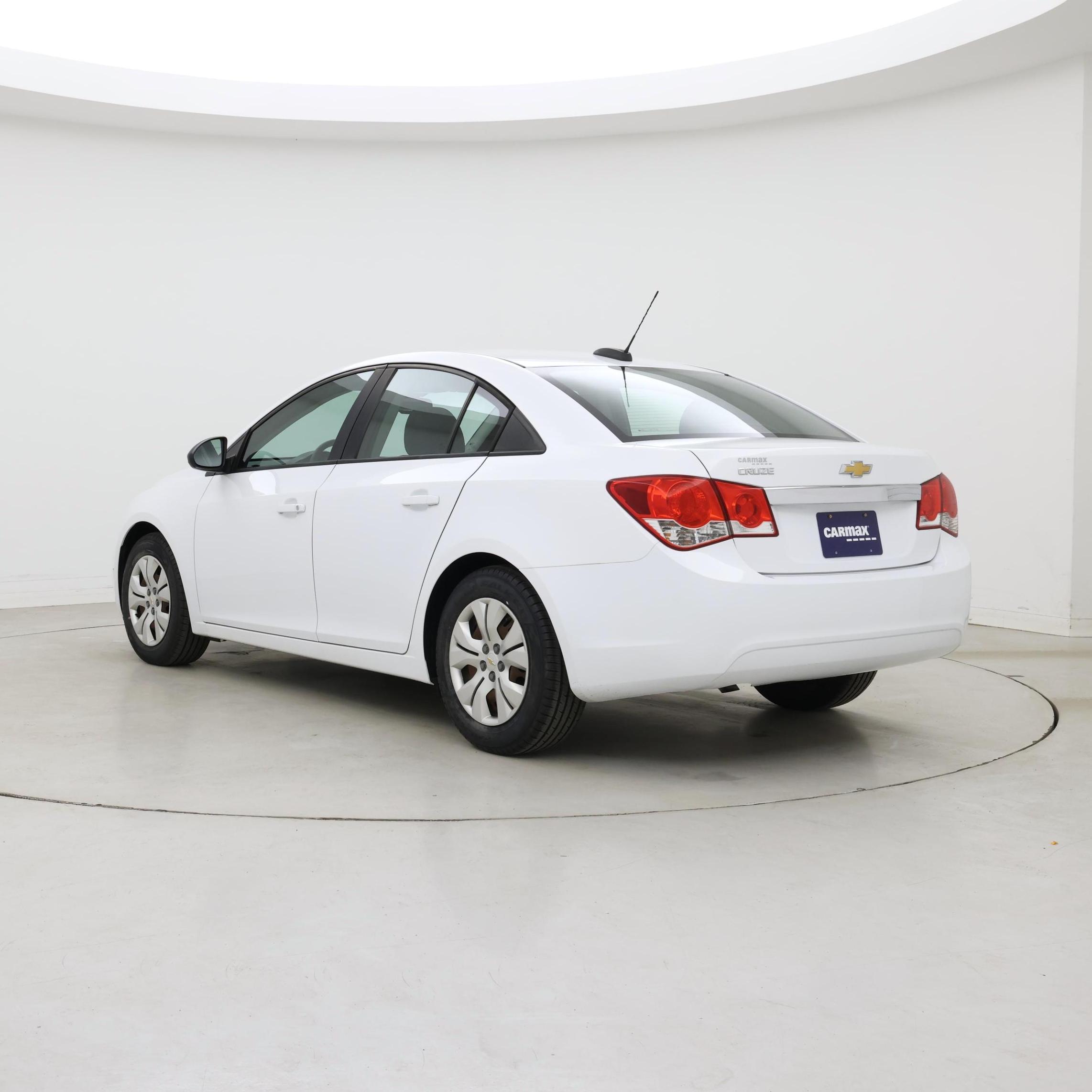 Thumbnail: 2016 Chevrolet Cruze - 2