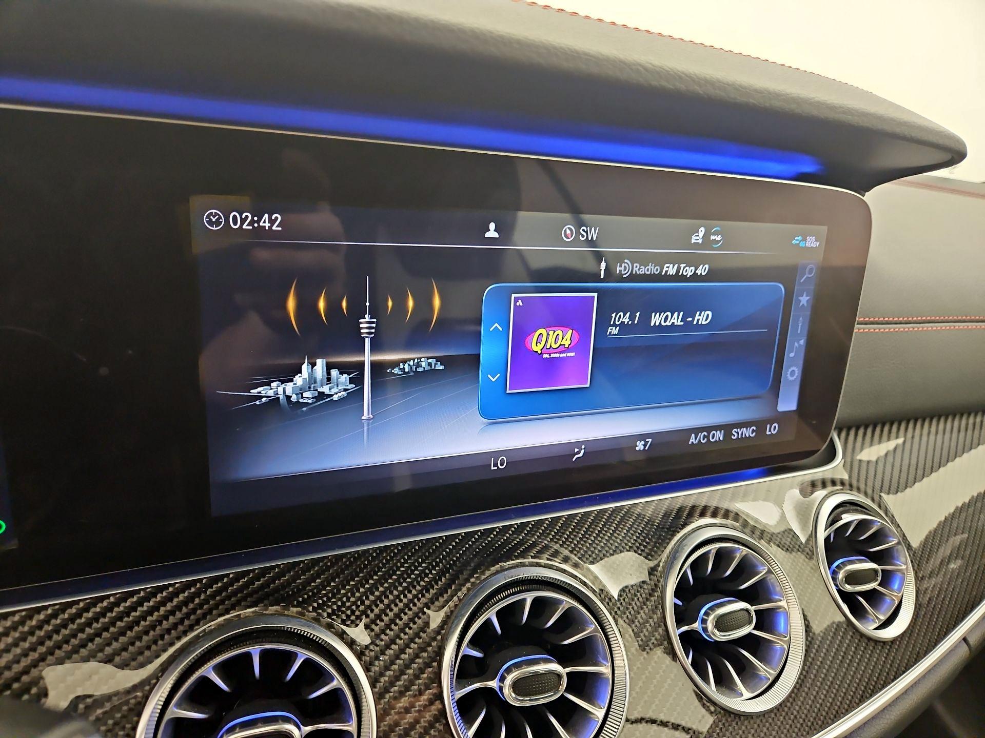 Thumbnail: 2020 Mercedes-Benz E-Class - 16