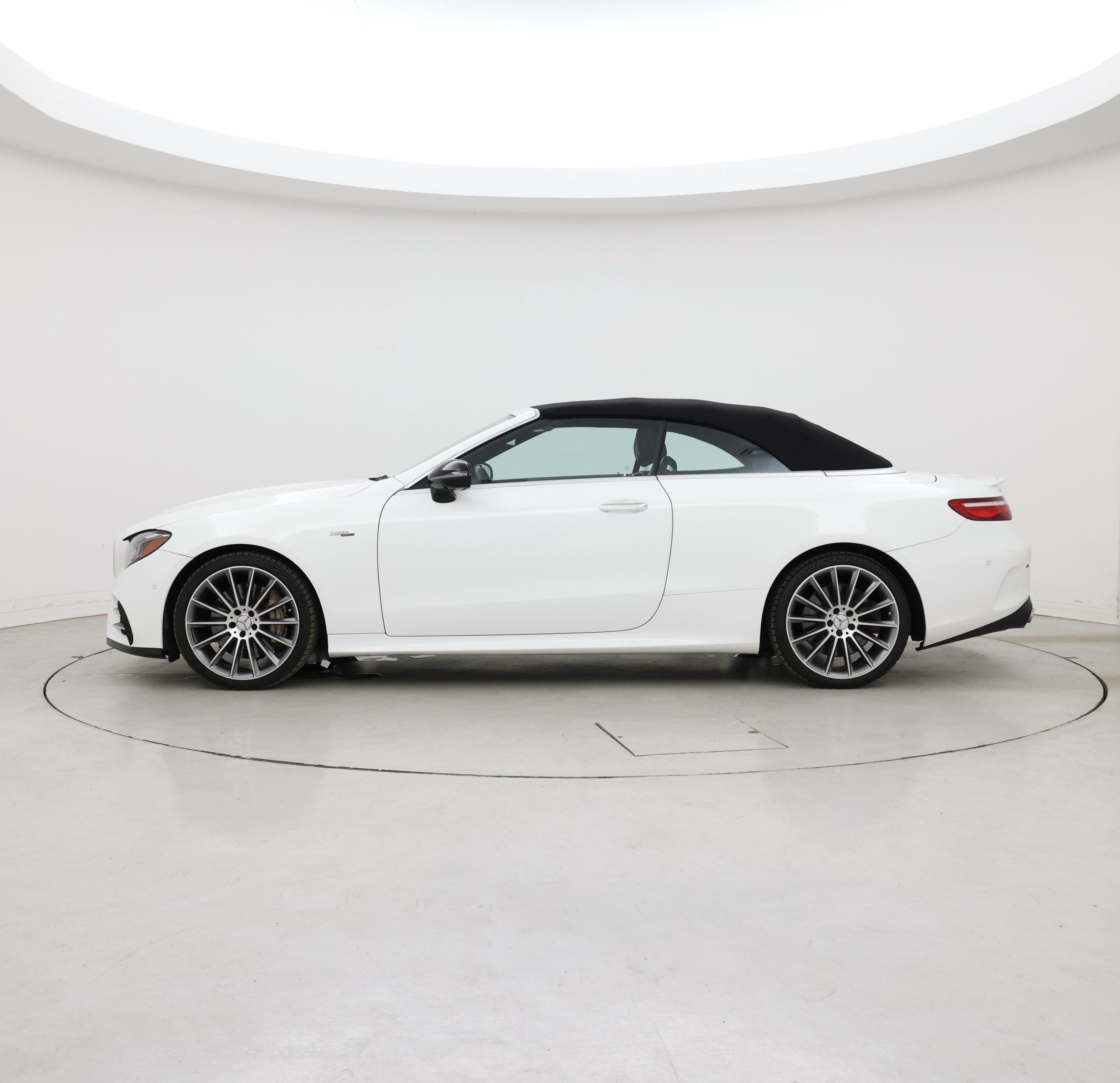 Thumbnail: 2020 Mercedes-Benz E-Class - 3