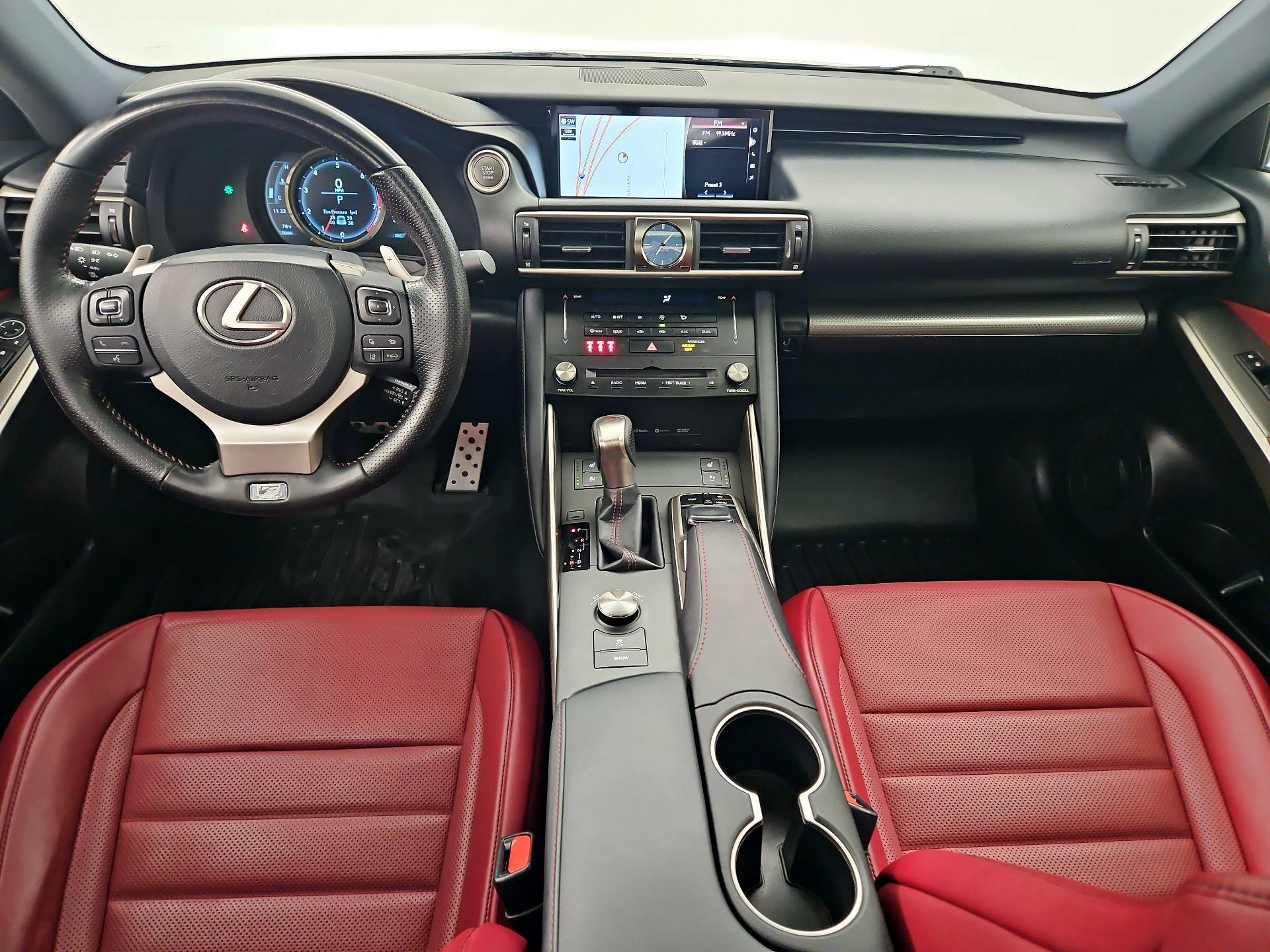 Thumbnail: 2017 Lexus IS - 9