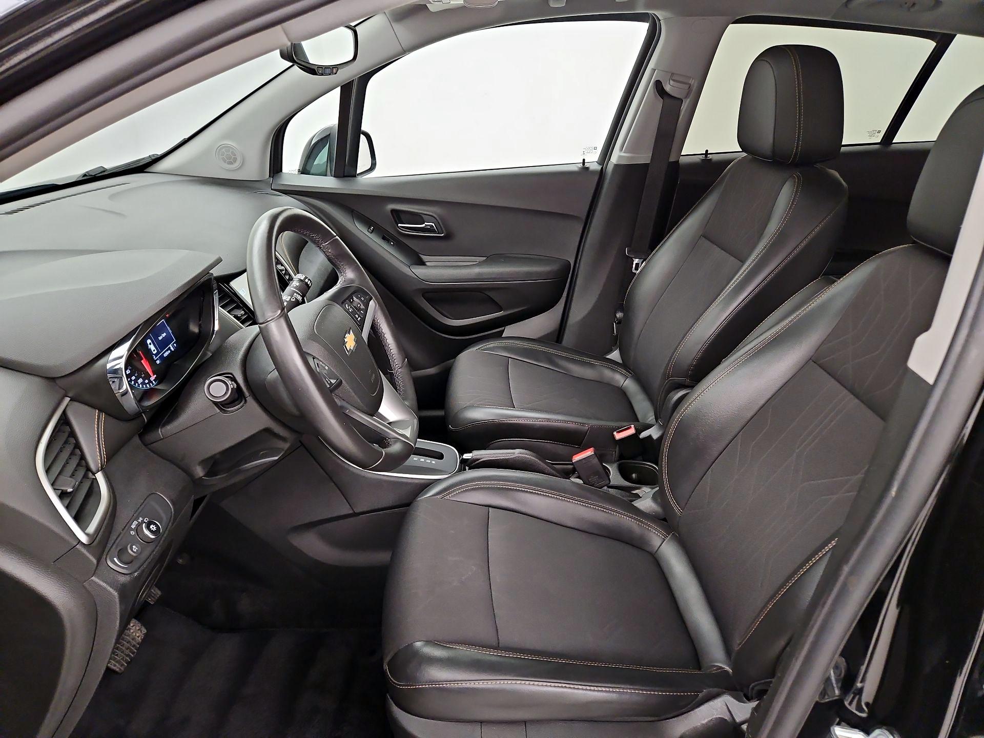 Thumbnail: 2017 Chevrolet Trax - 11