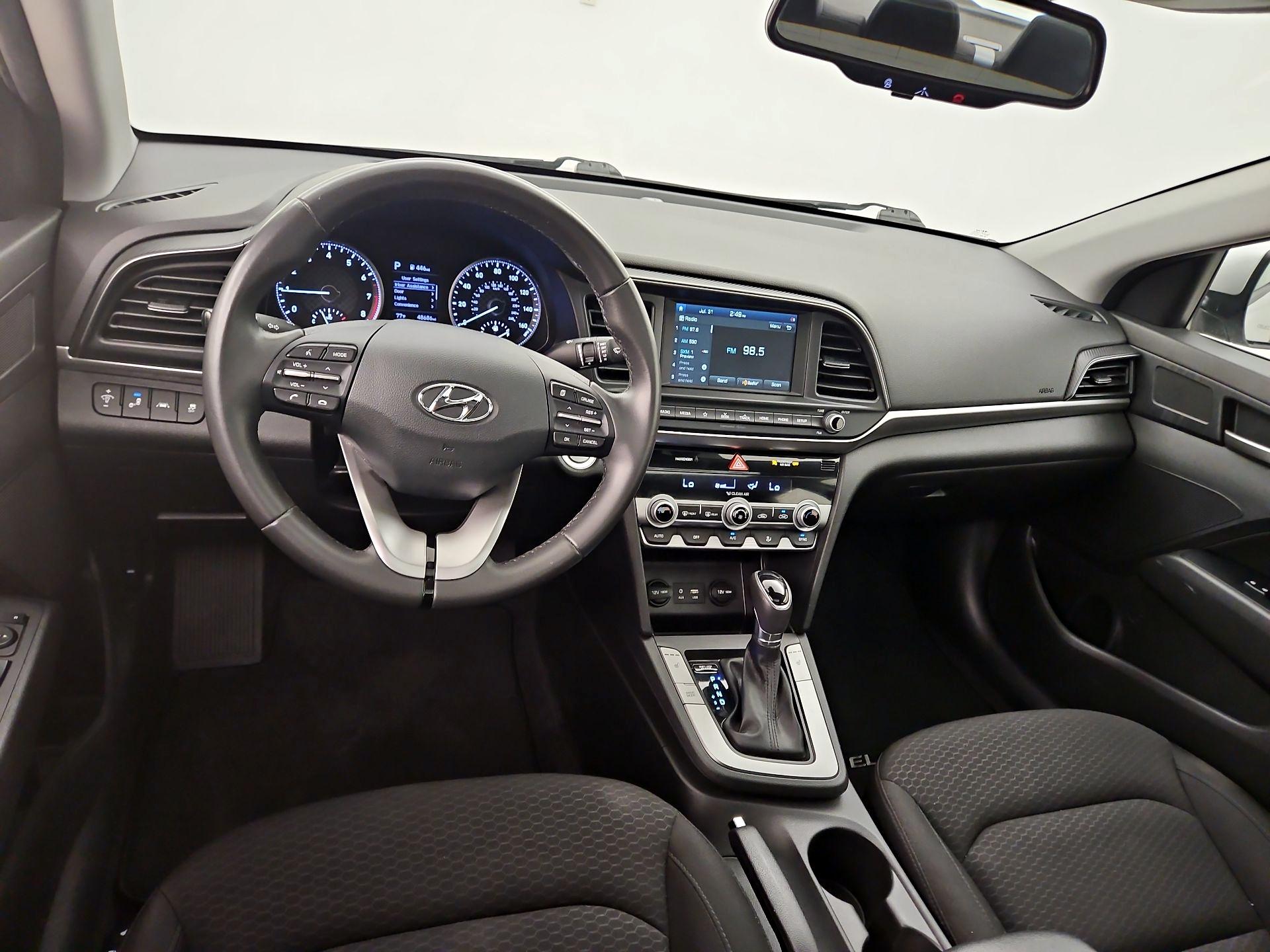 Thumbnail: 2020 Hyundai Elantra - 9