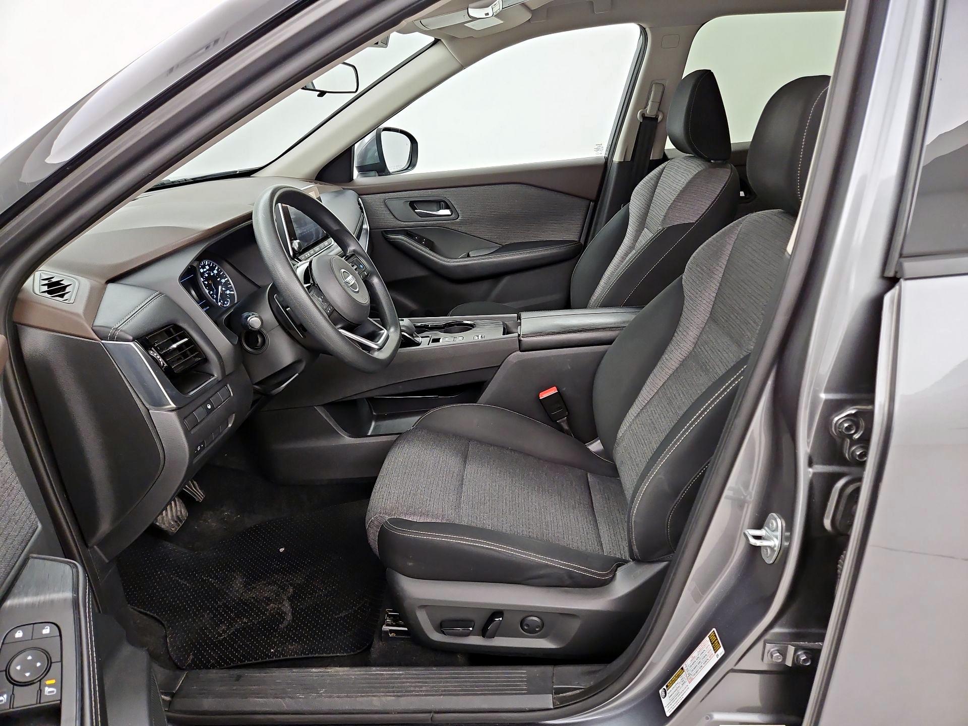 Thumbnail: 2021 Nissan Rogue - 11