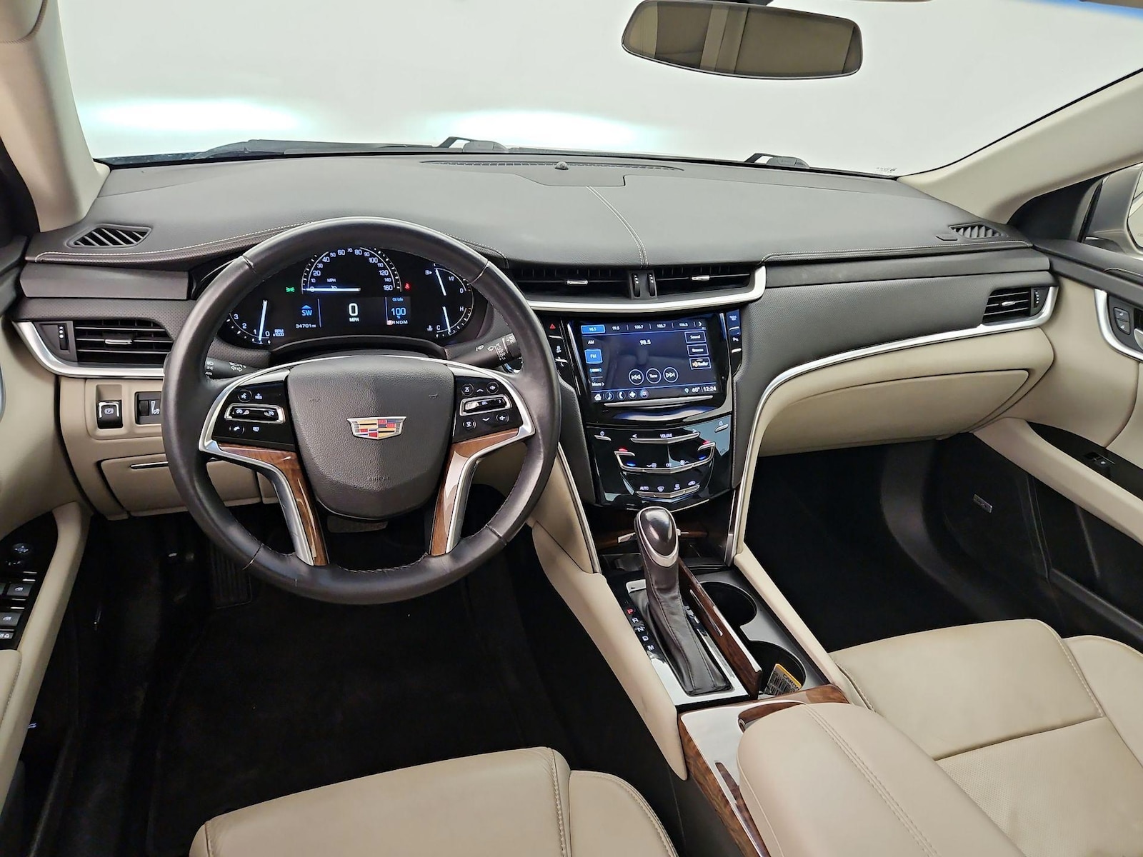 2018 Cadillac XTS Base - Photo 10