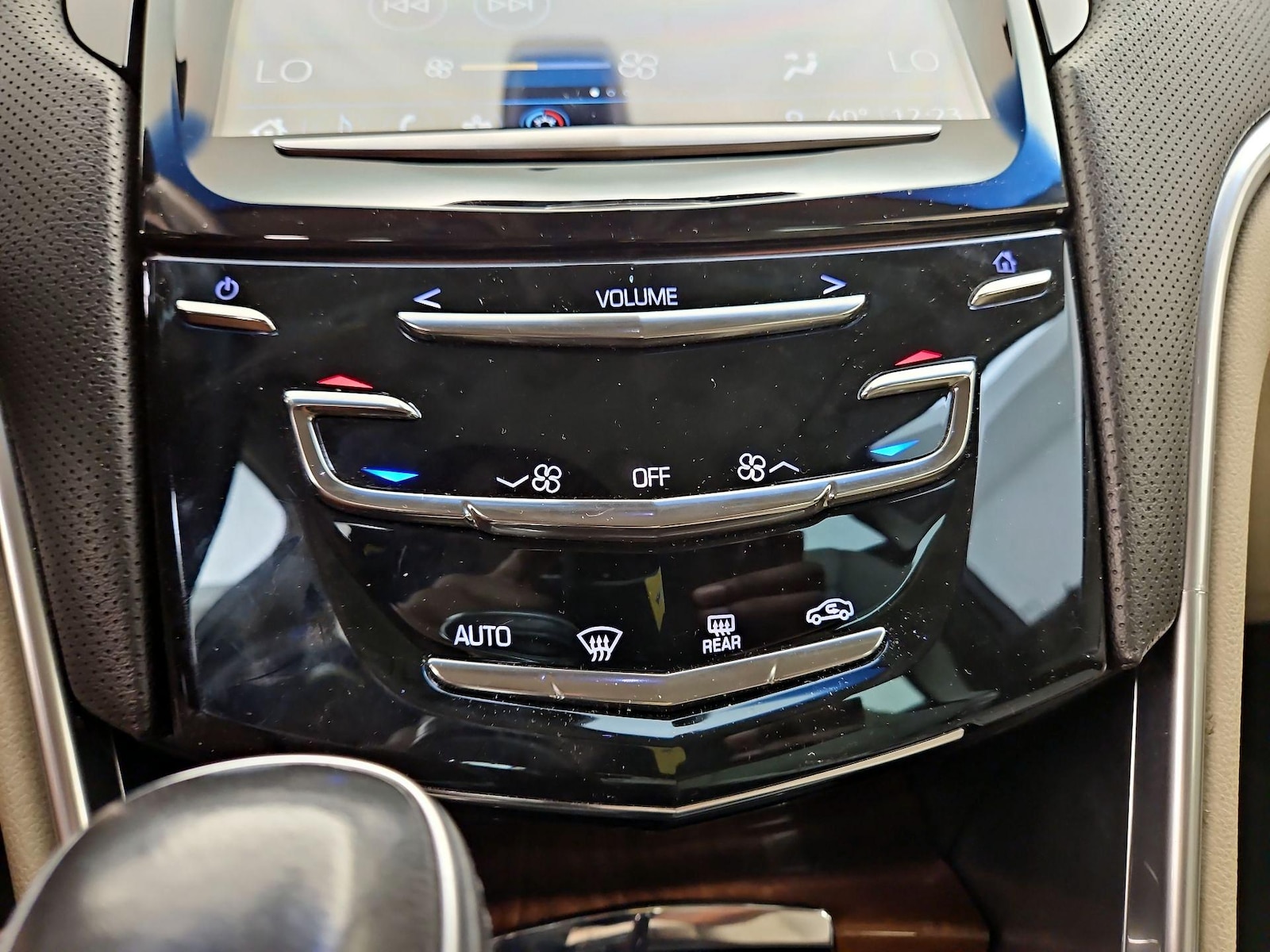 2018 Cadillac XTS Base - Photo 17