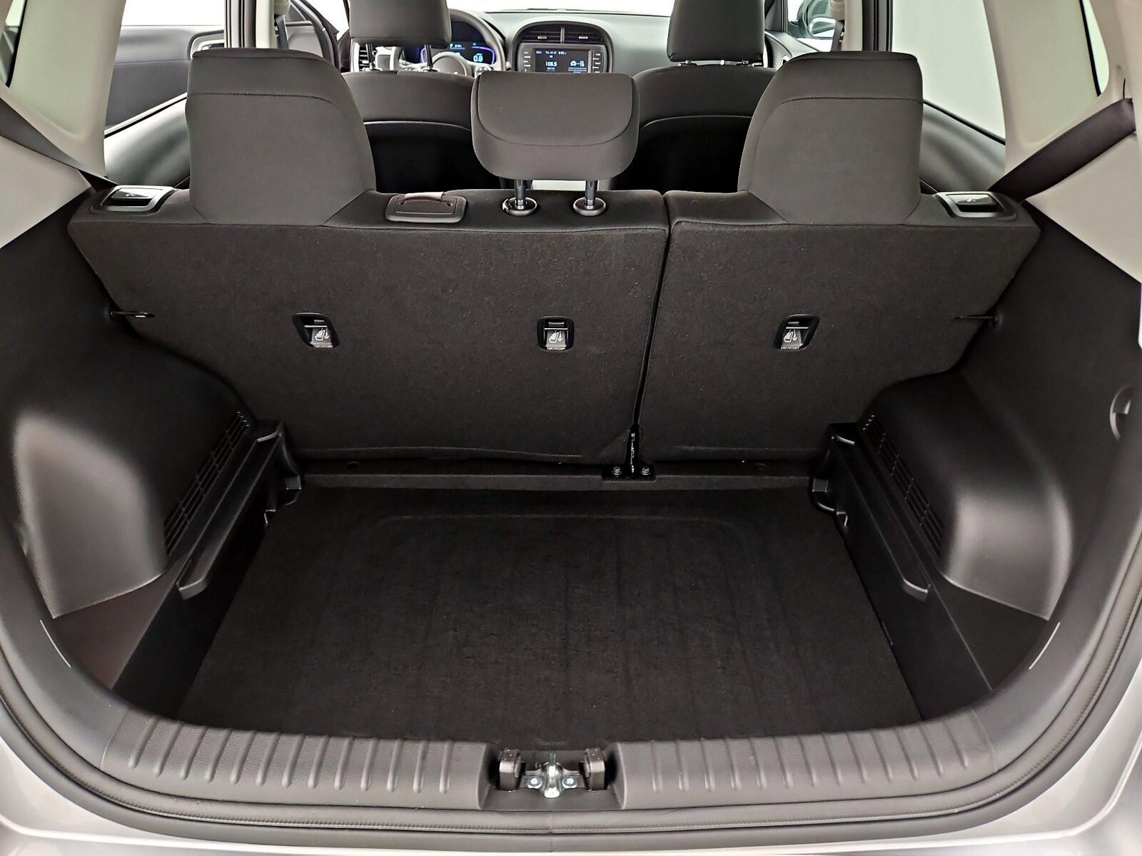 2025 Kia Soul LX - Photo 21
