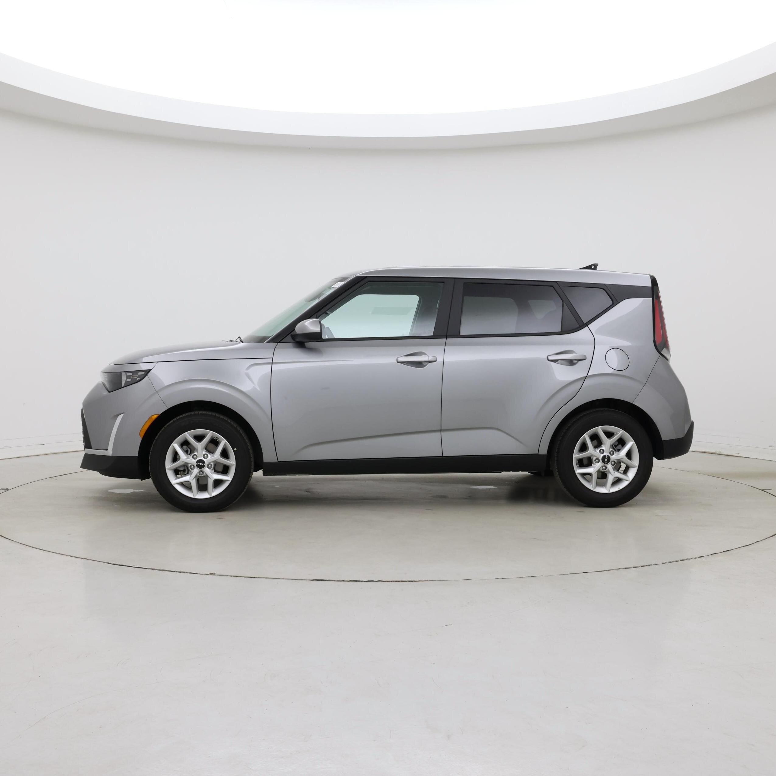 Thumbnail: 2025 Kia Soul - 3
