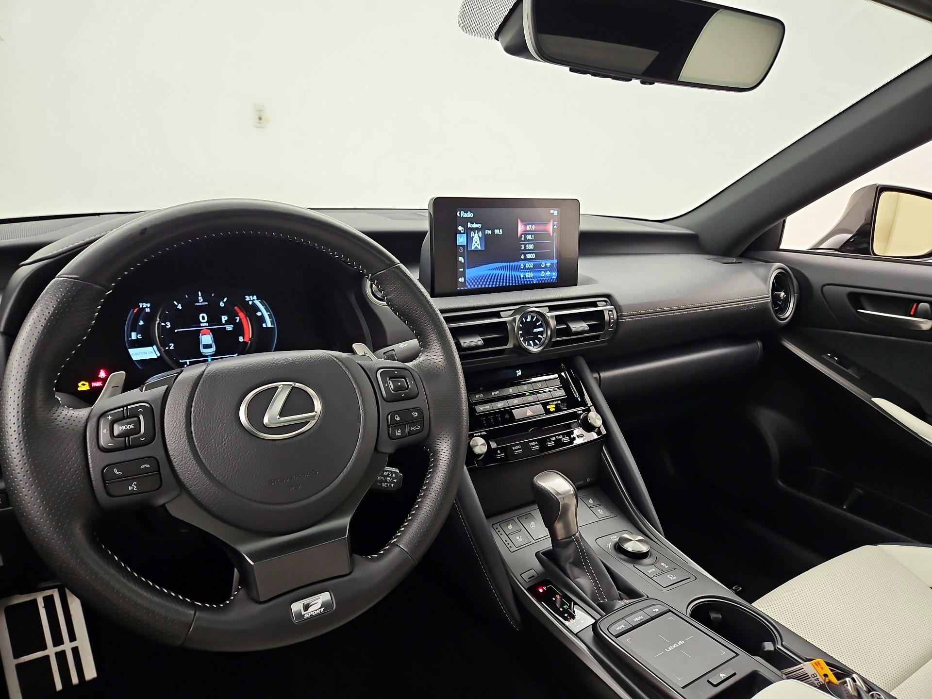 Thumbnail: 2025 Lexus IS - 10