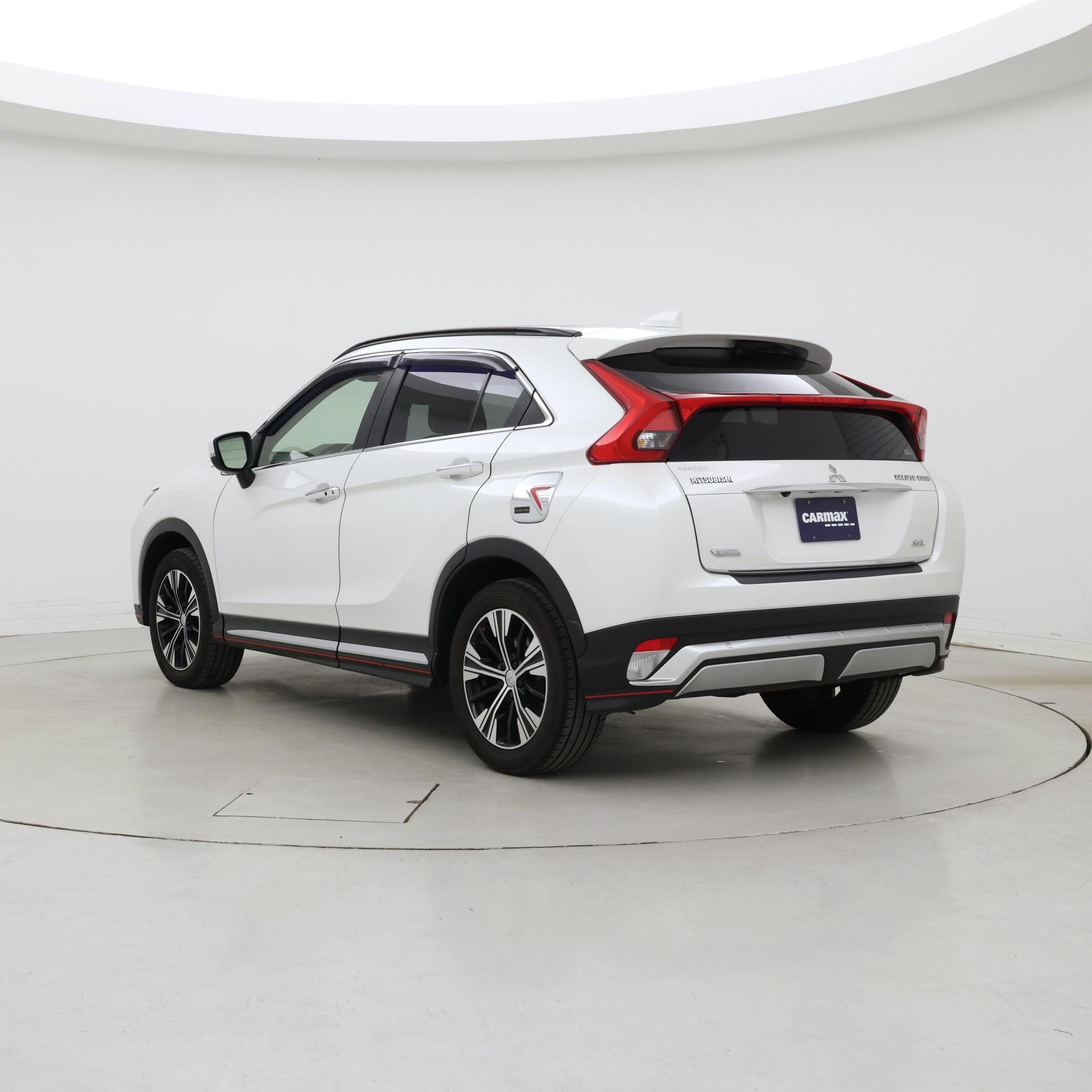 Thumbnail: 2019 Mitsubishi Eclipse Cross - 2