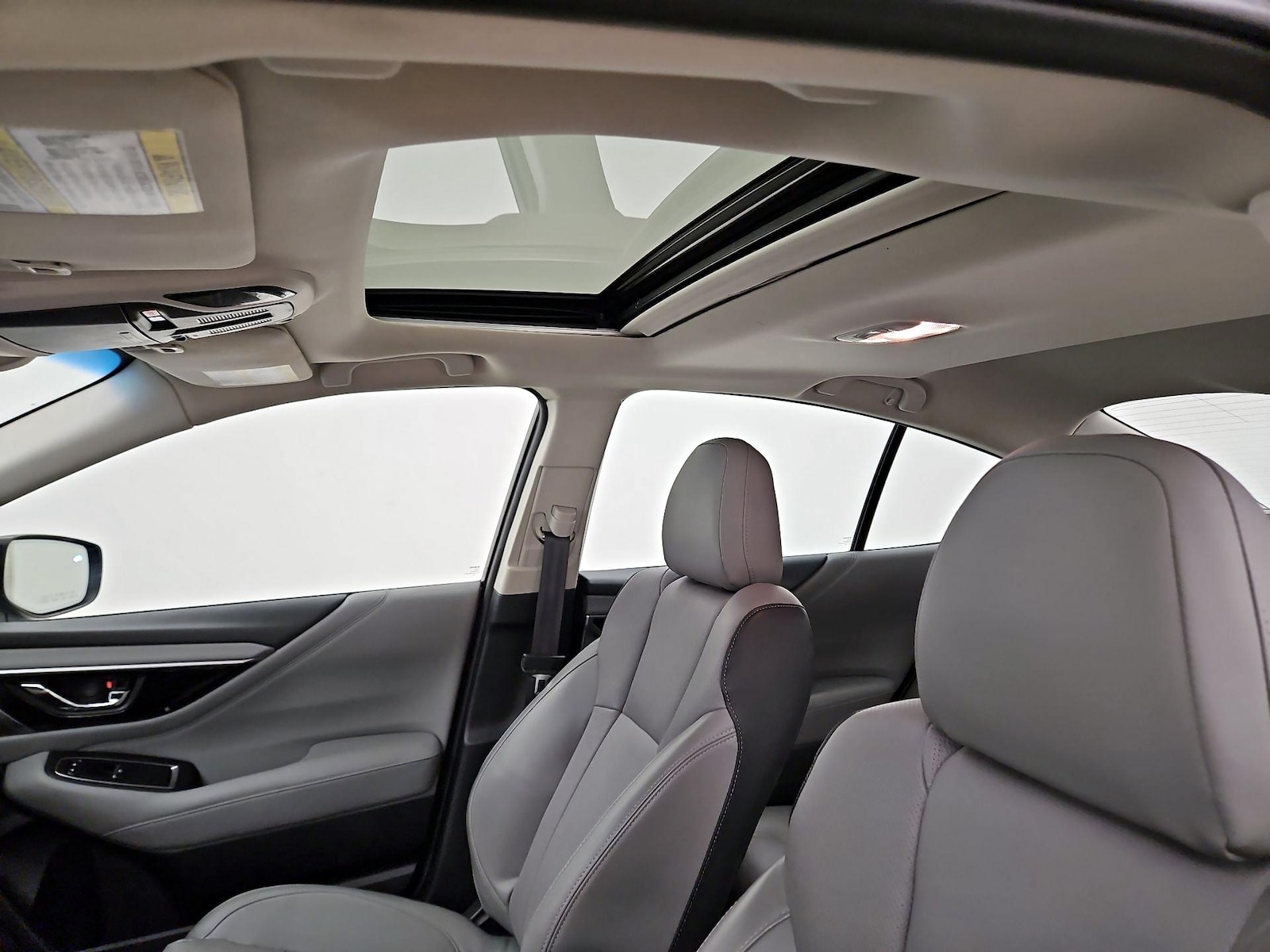 Sunroof(s) & Overhead Airbags