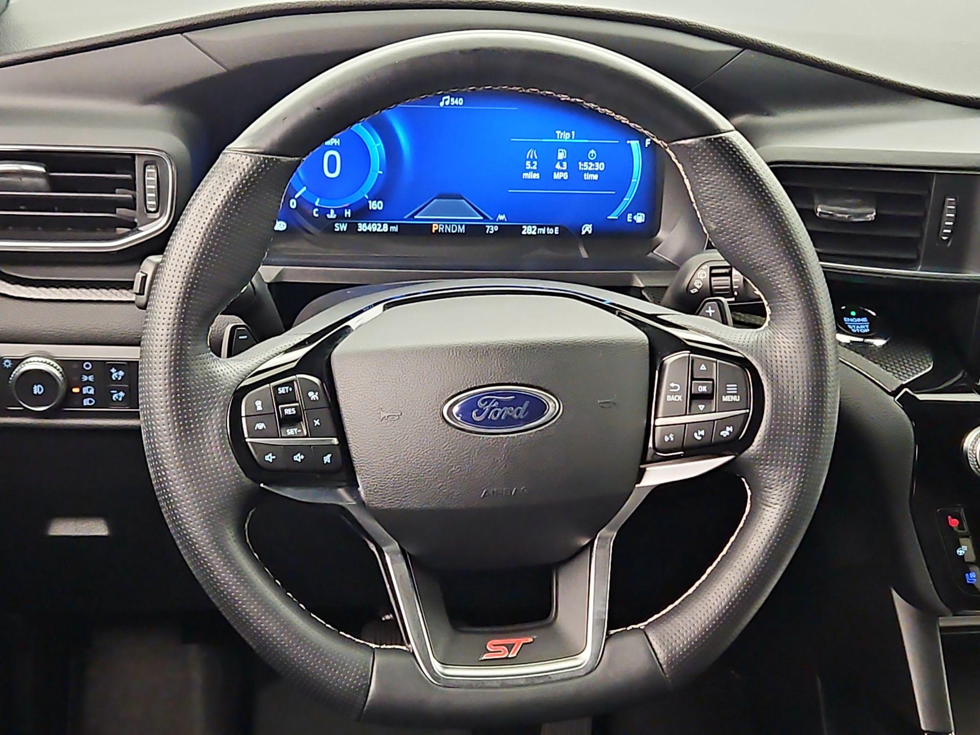 Thumbnail: 2021 Ford Explorer - 10