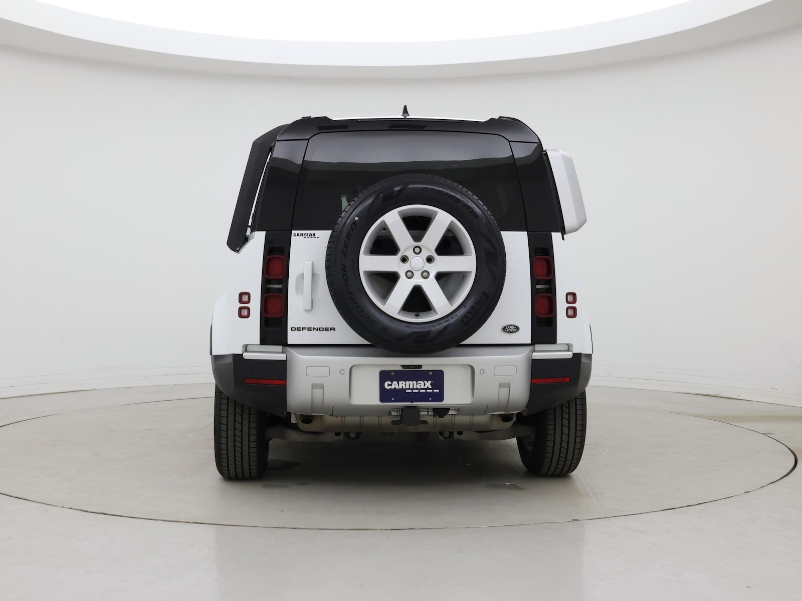 2023 Land Rover Defender S - Photo 7