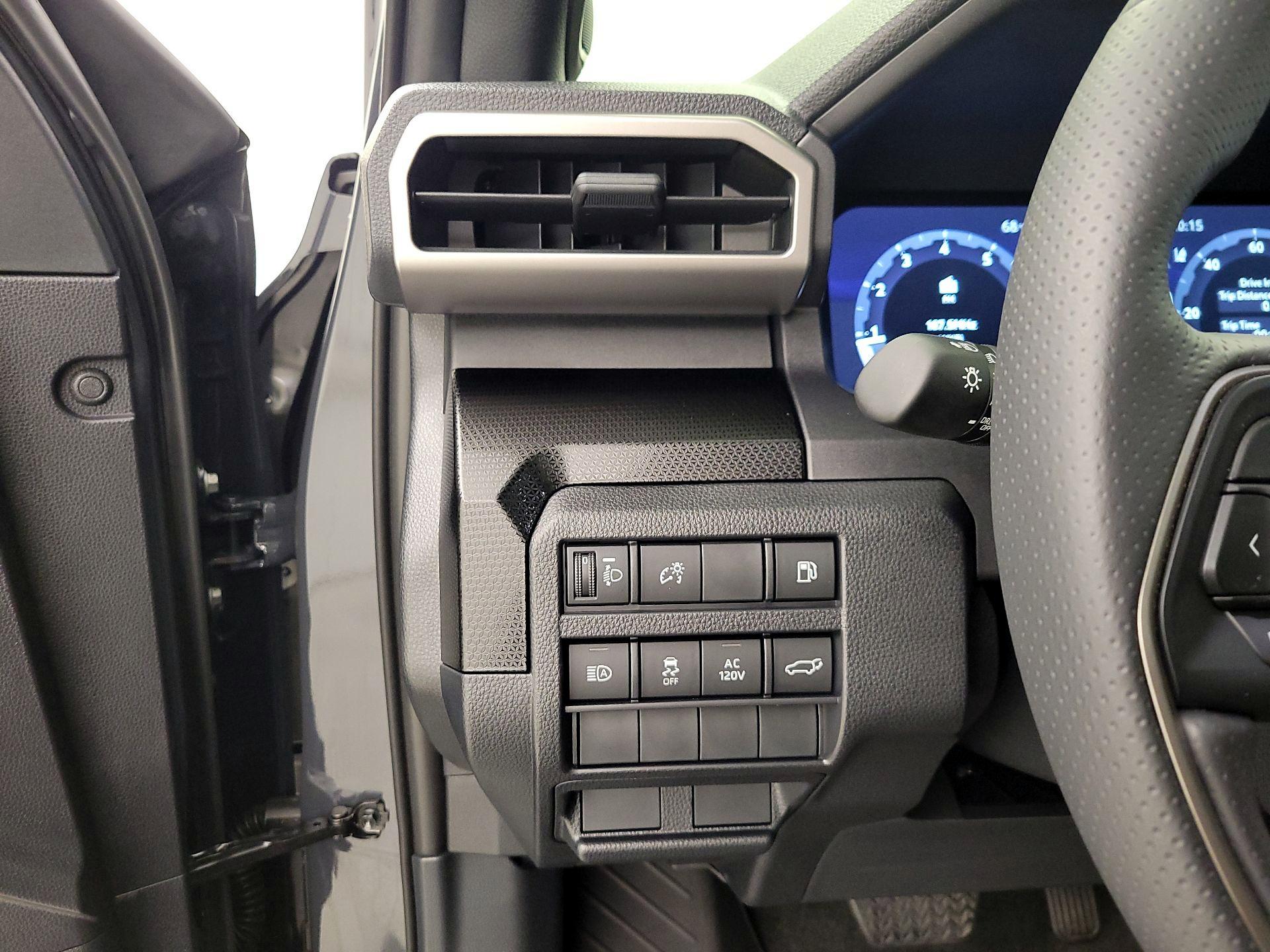 Thumbnail: 2025 Toyota 4Runner - 13