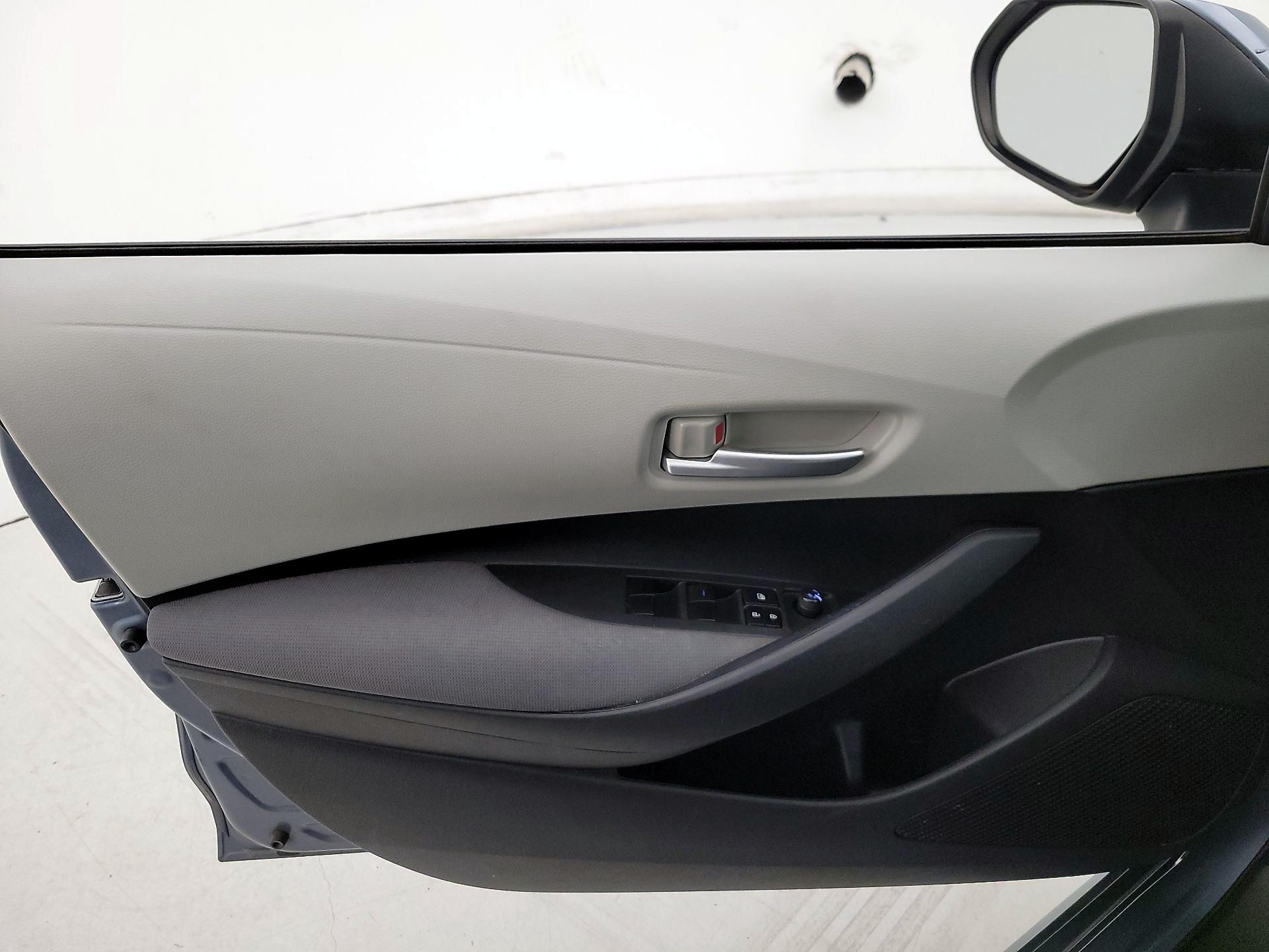 Thumbnail: 2021 Toyota Corolla - 12