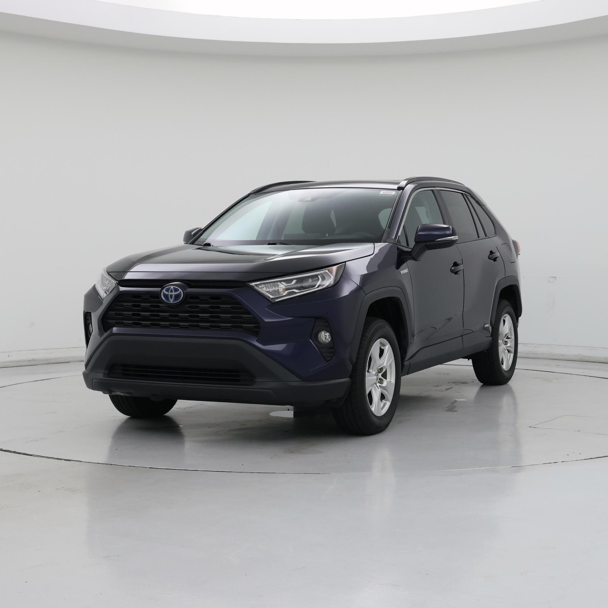 Thumbnail: 2021 Toyota RAV4 - 4