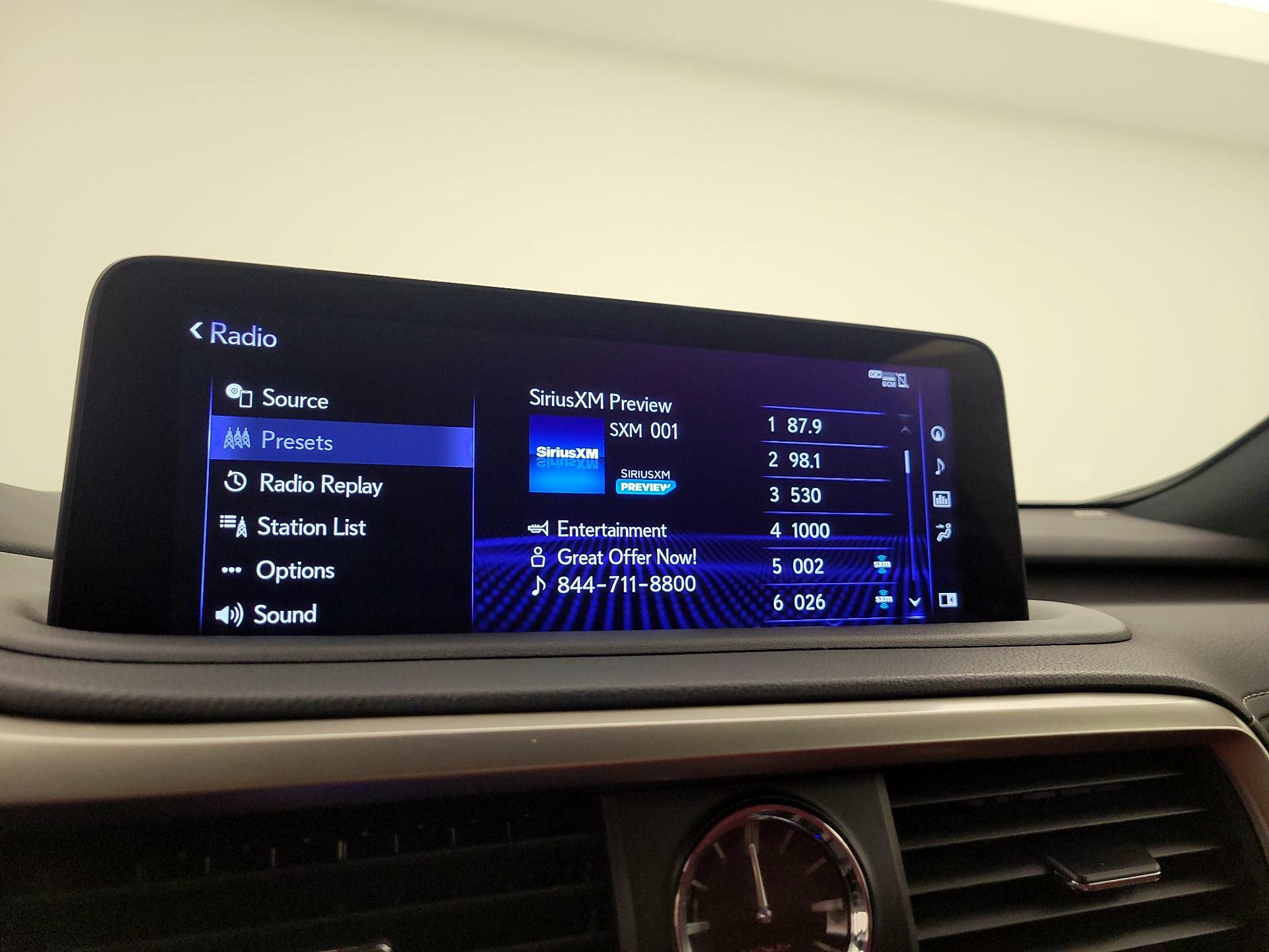 Thumbnail: 2021 Lexus RX - 15