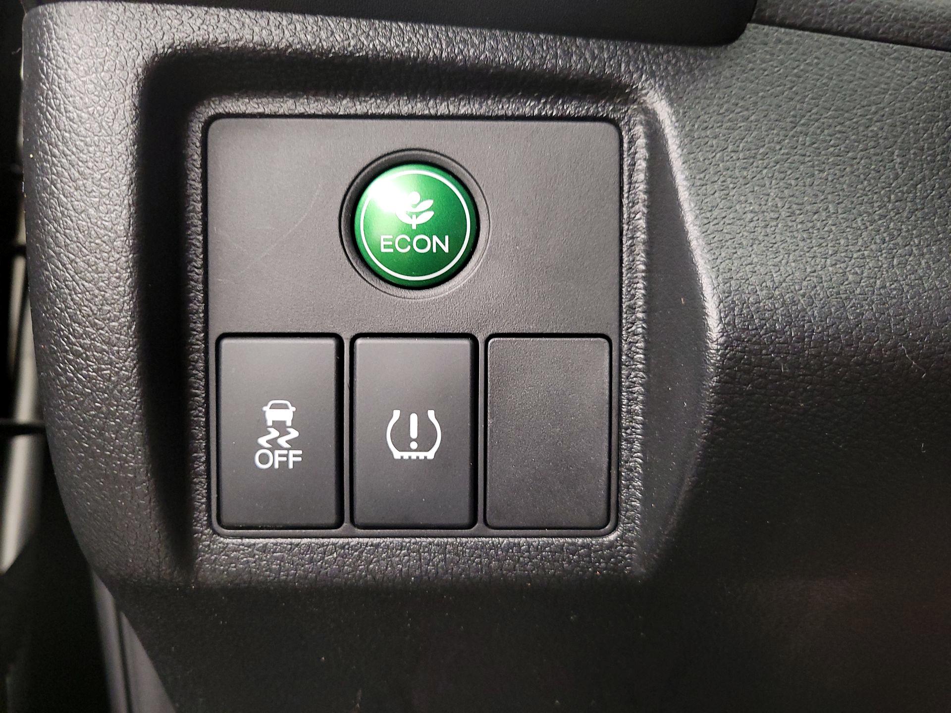 Thumbnail: 2019 Honda HR-V - 13