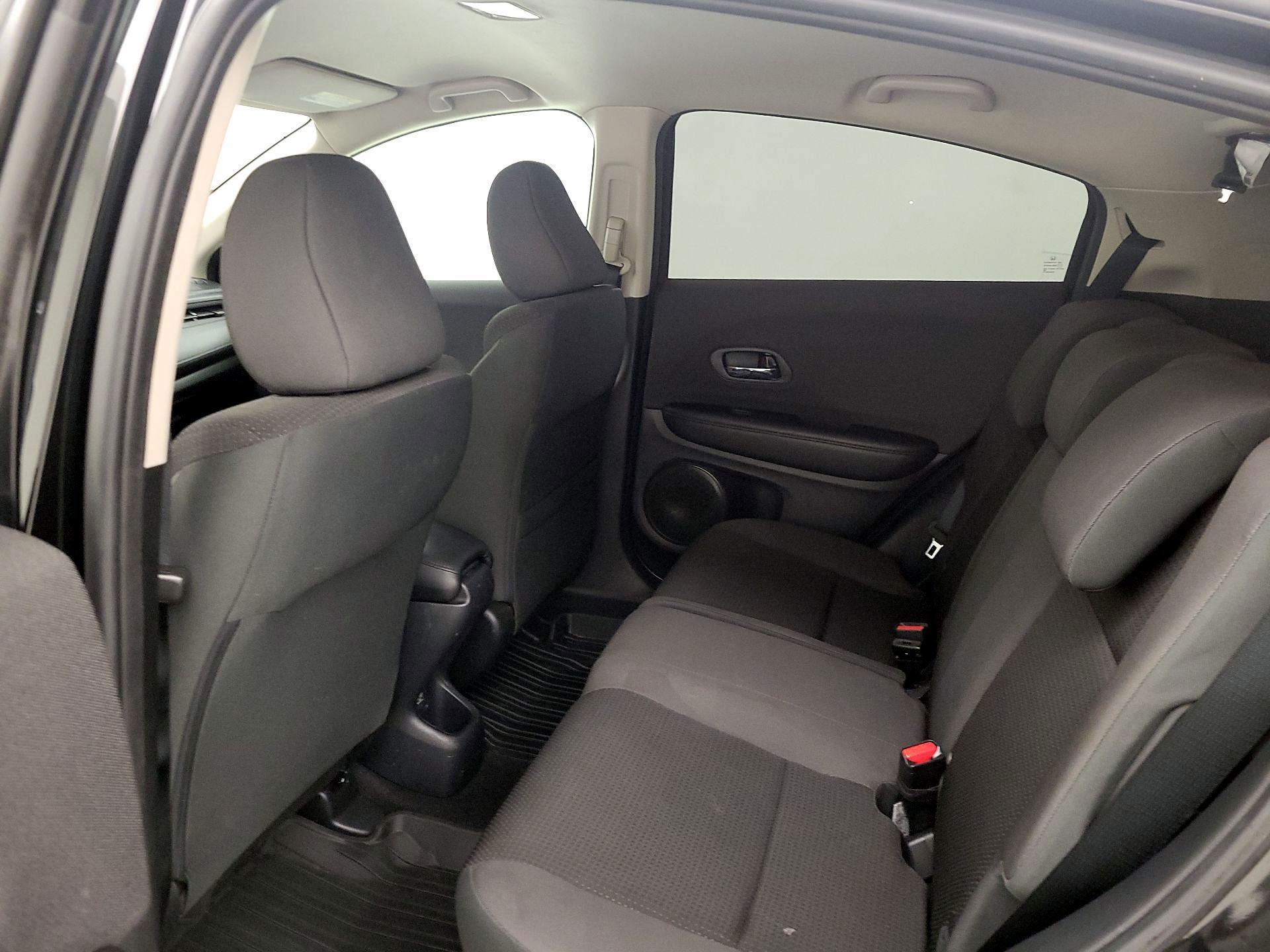 Thumbnail: 2019 Honda HR-V - 19