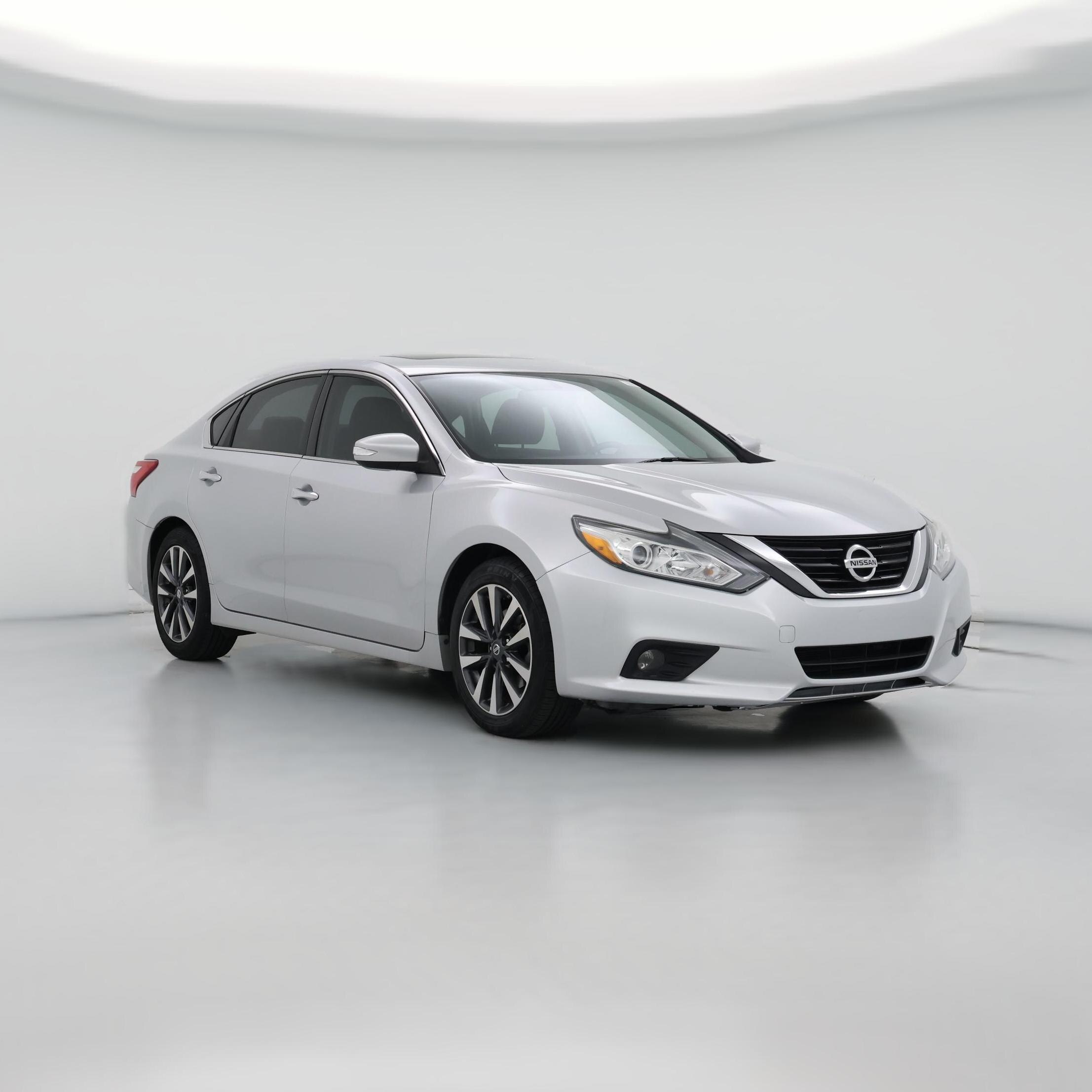 Thumbnail: 2017 Nissan Altima - 1