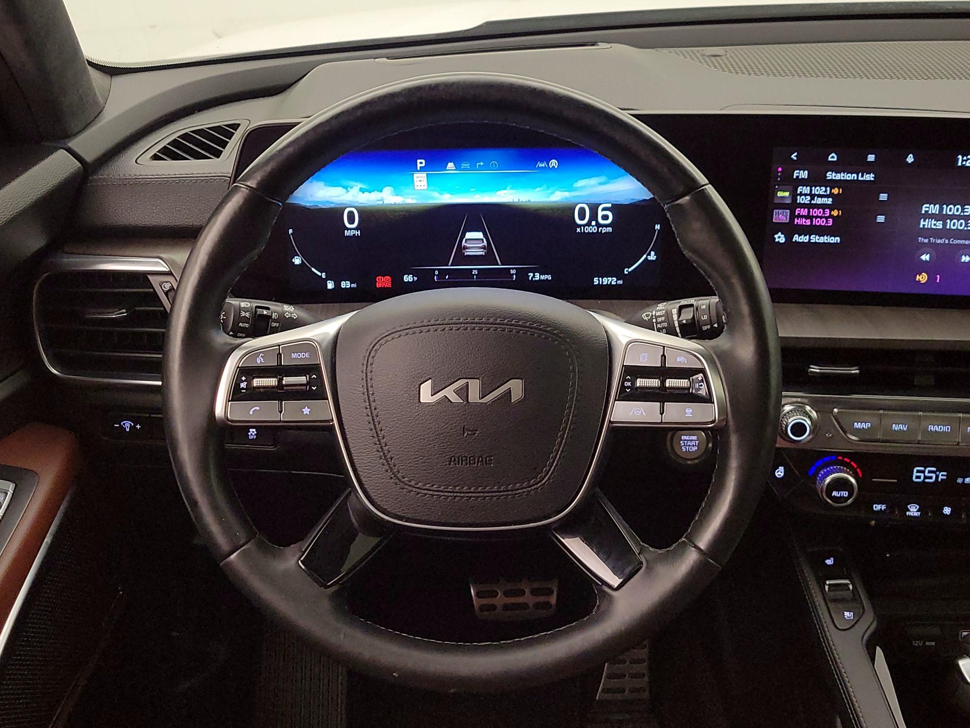 Thumbnail: 2023 Kia Telluride - 10