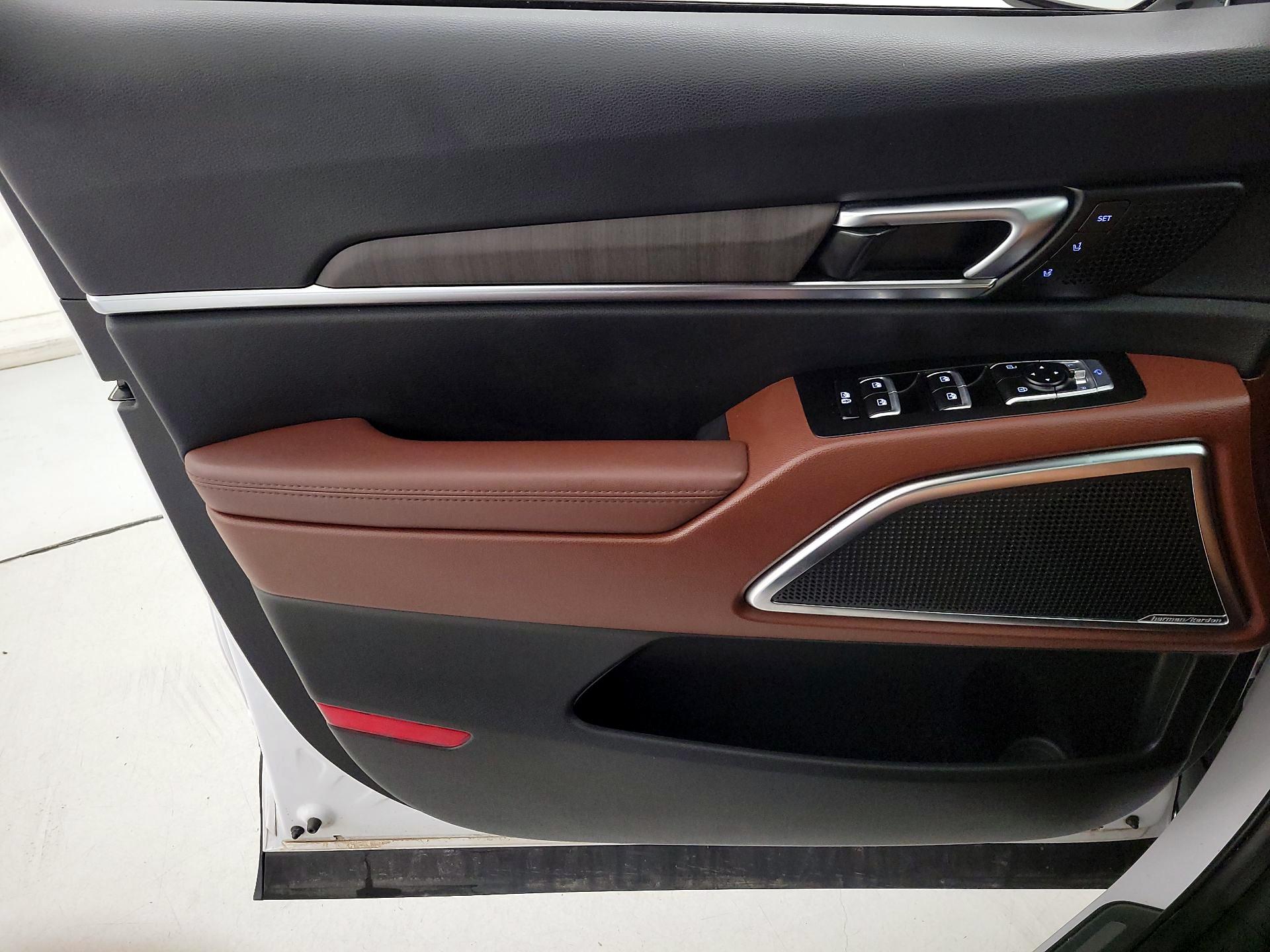 Thumbnail: 2023 Kia Telluride - 12