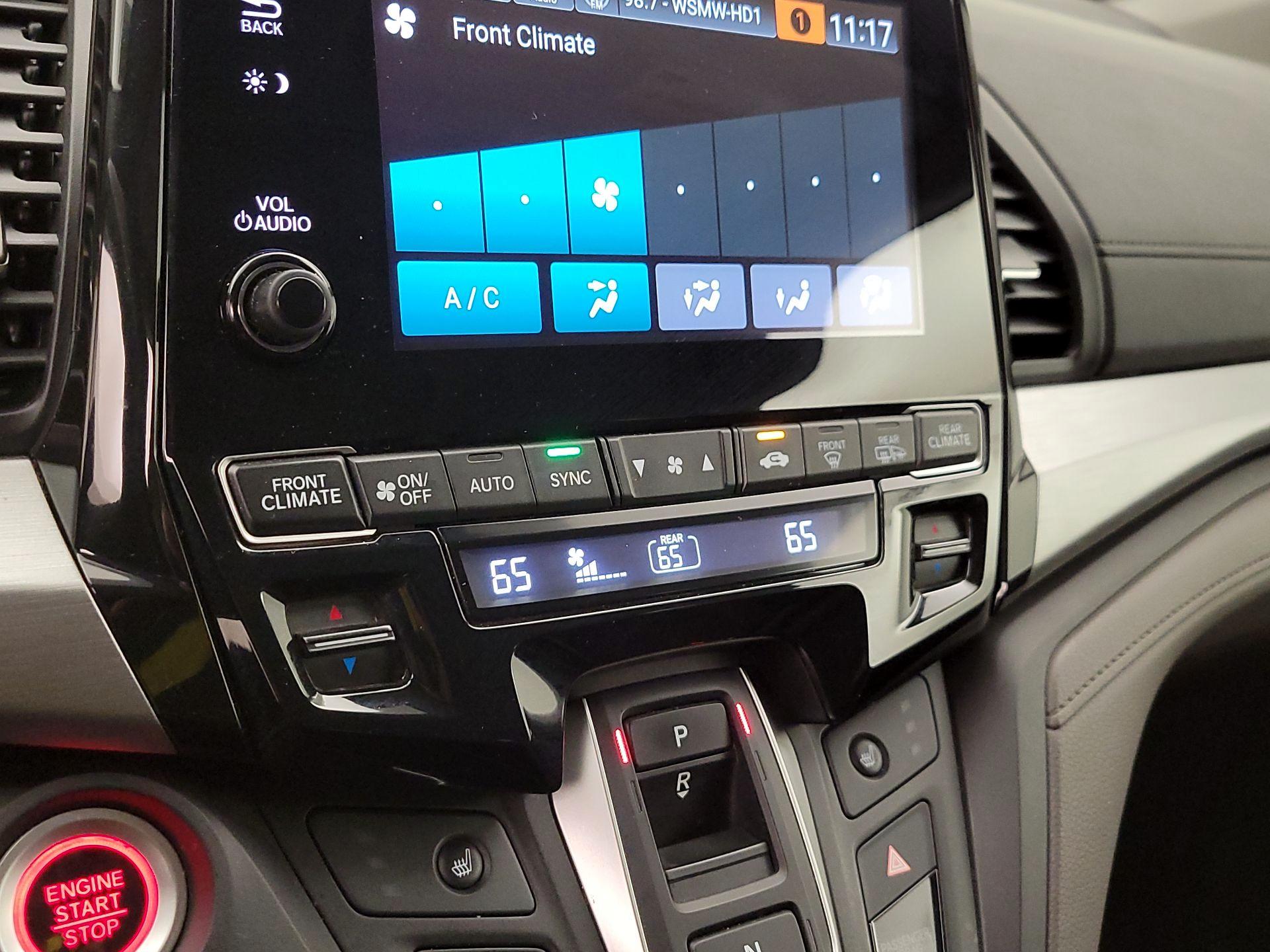 Thumbnail: 2020 Honda Odyssey - 16