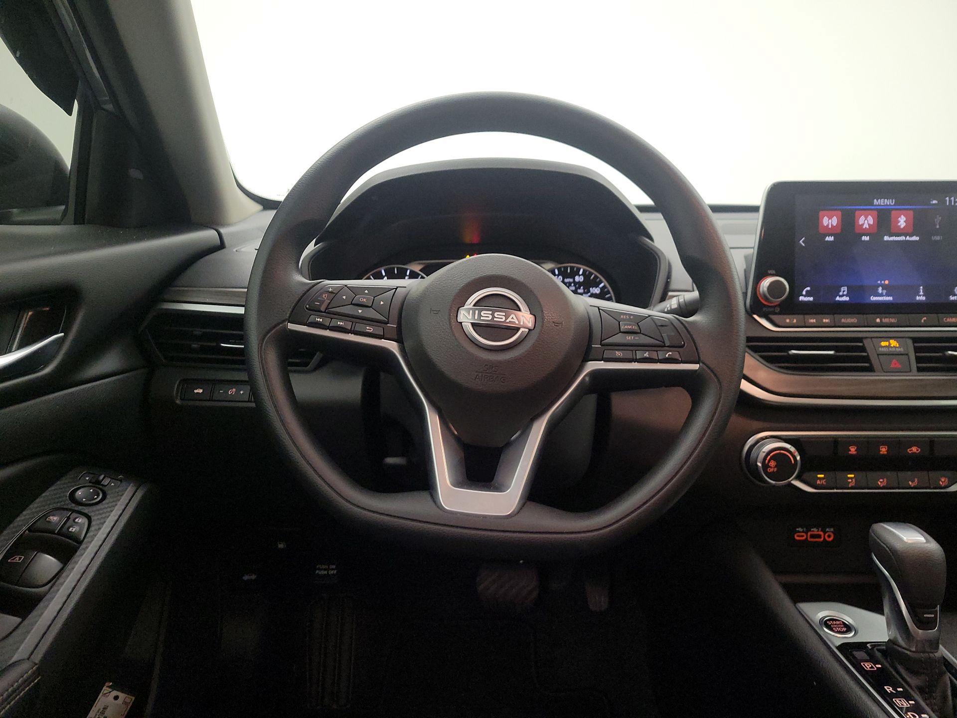 Thumbnail: 2025 Nissan Altima - 10