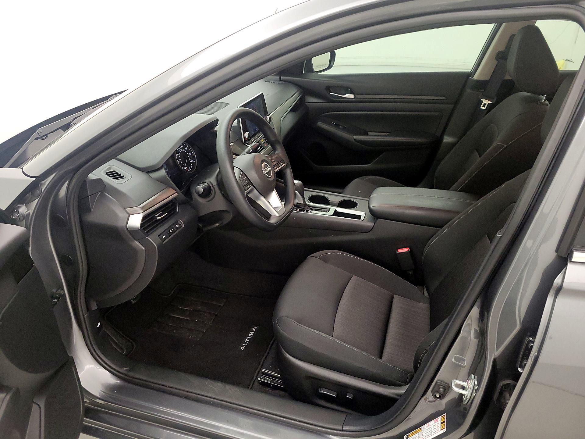 Thumbnail: 2025 Nissan Altima - 11