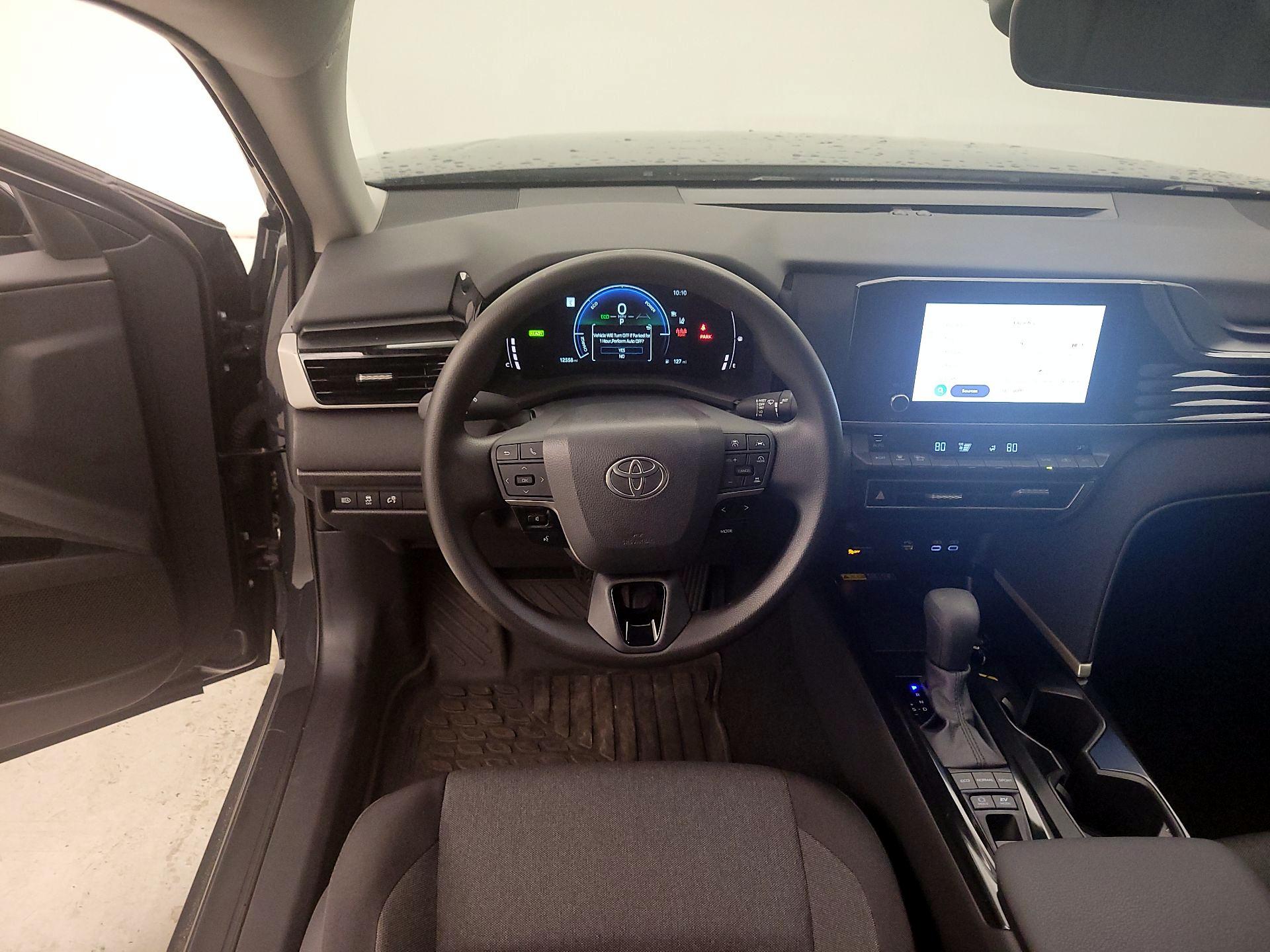 Thumbnail: 2025 Toyota Camry - 10