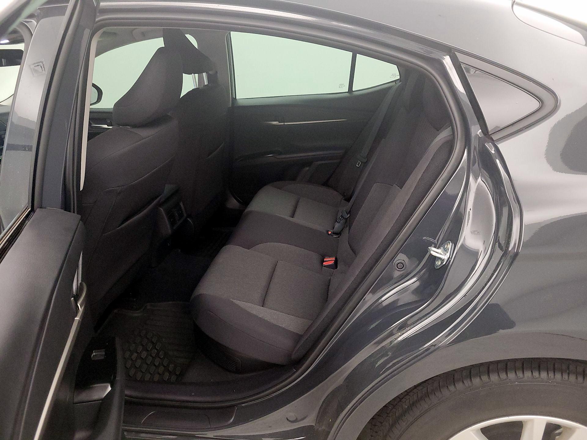 Thumbnail: 2025 Toyota Camry - 19