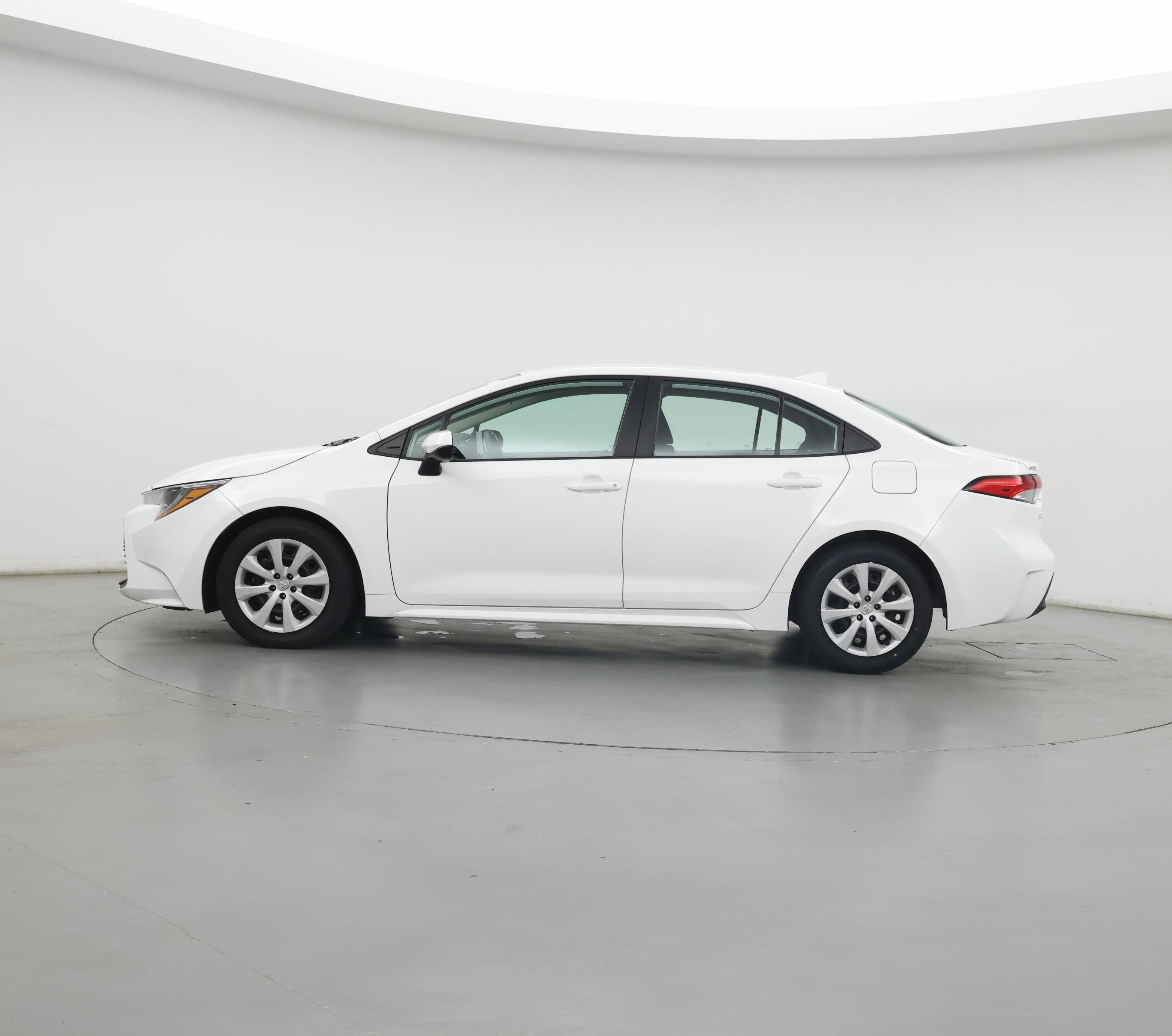 Thumbnail: 2024 Toyota Corolla - 3