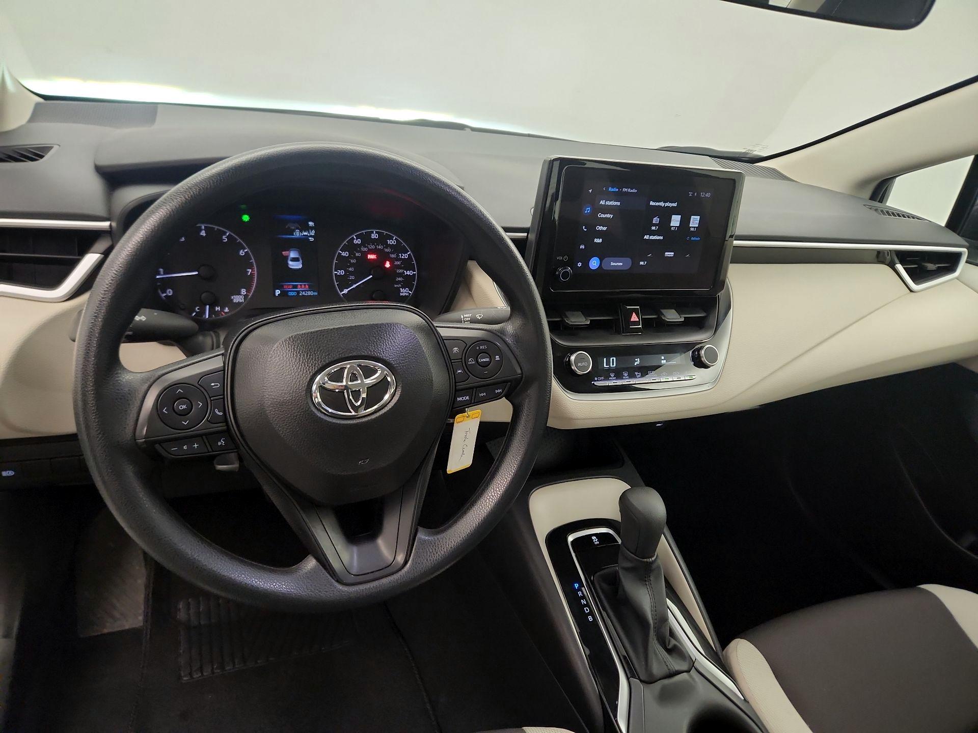 Thumbnail: 2025 Toyota Corolla - 9