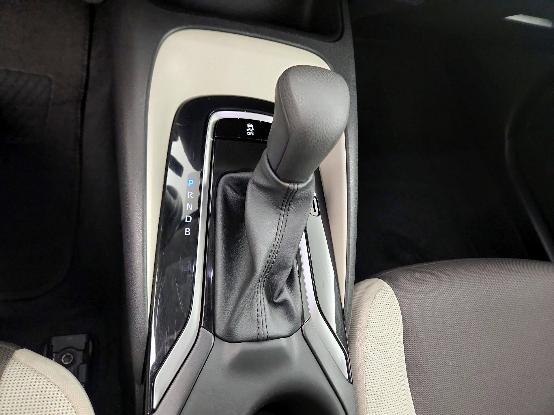 Thumbnail: 2025 Toyota Corolla - 17