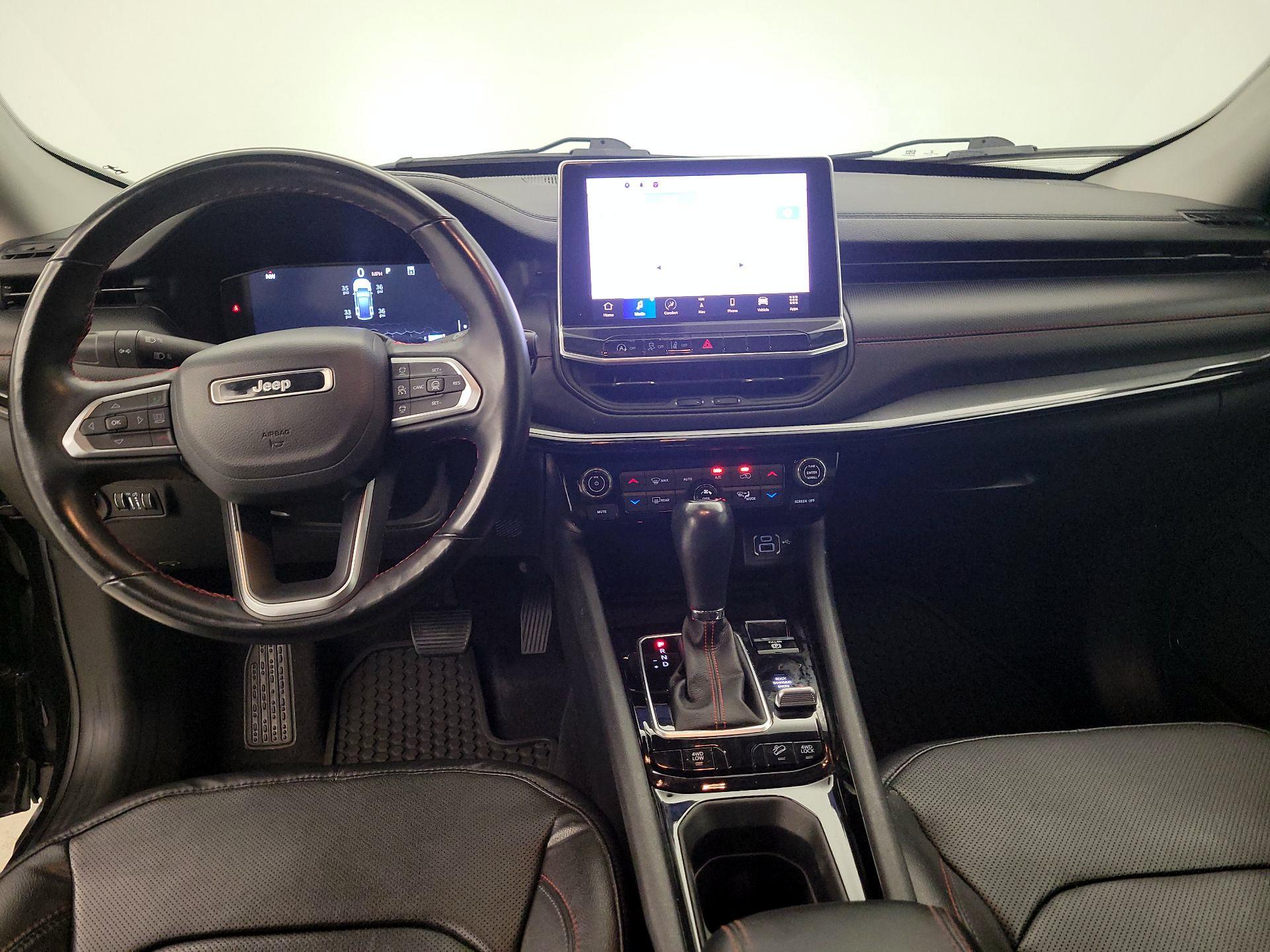 Thumbnail: 2022 Jeep Compass - 9