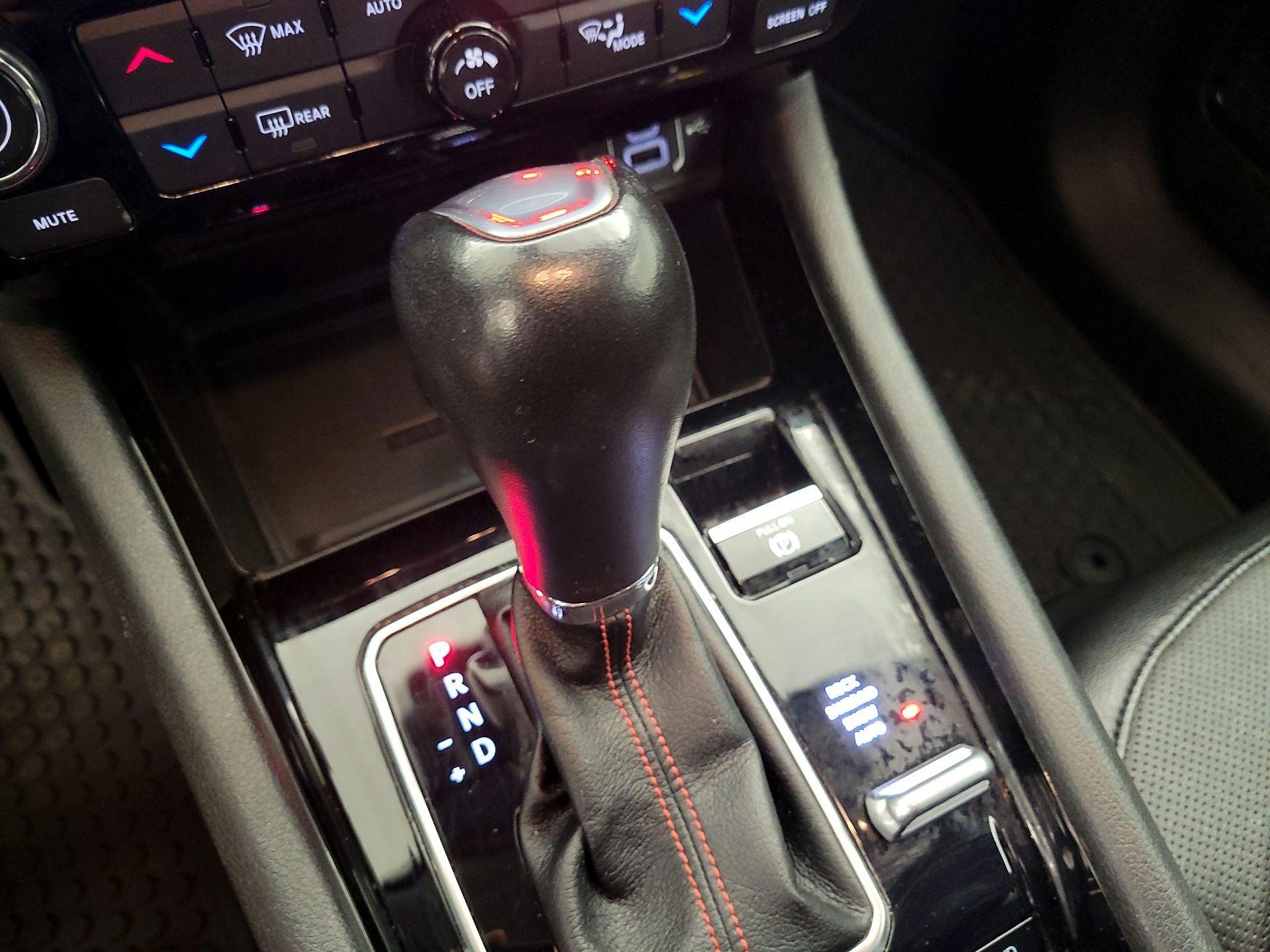 Thumbnail: 2022 Jeep Compass - 17