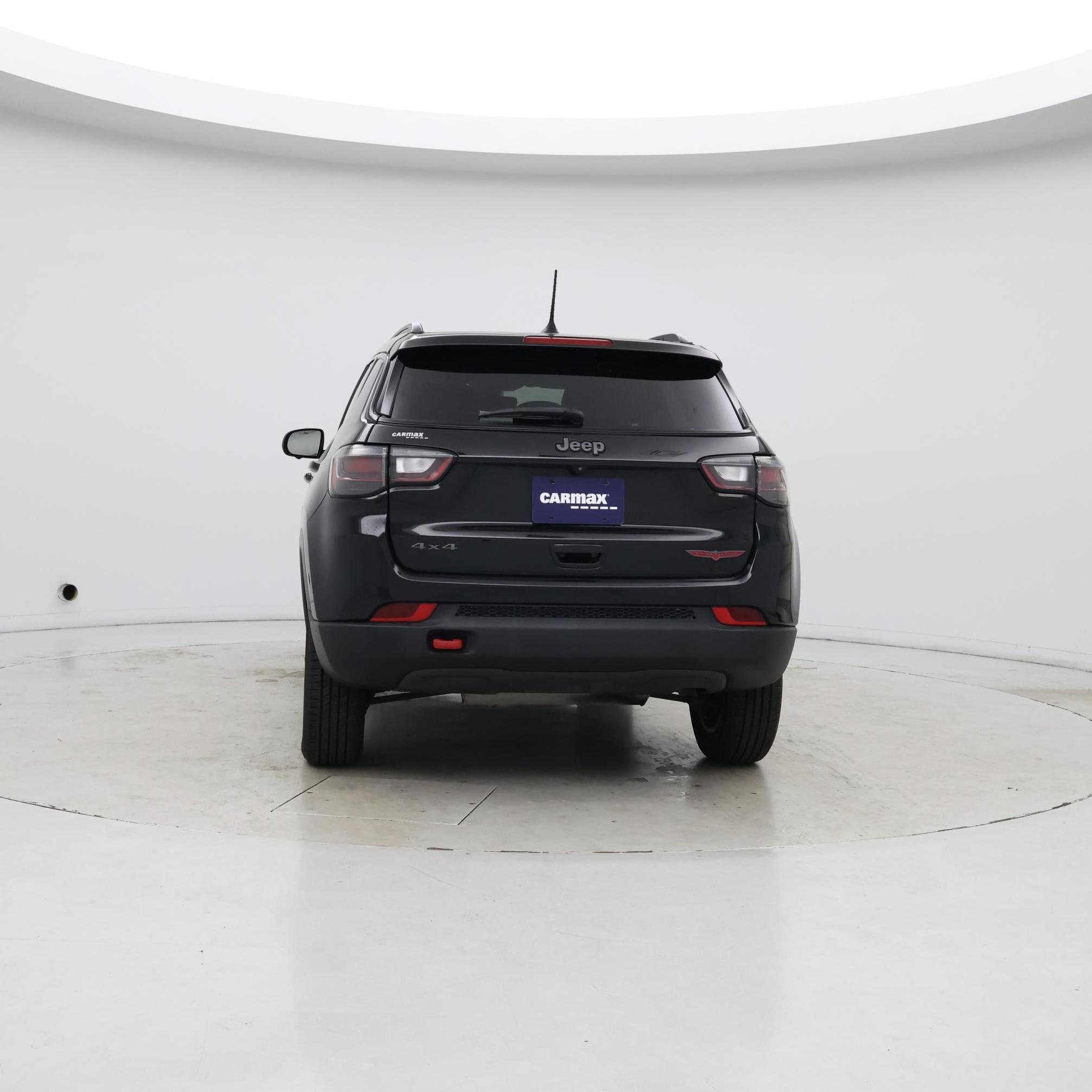 Thumbnail: 2022 Jeep Compass - 6