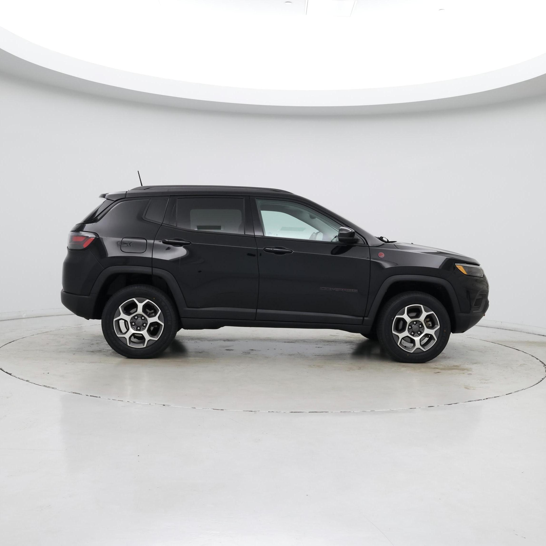 Thumbnail: 2022 Jeep Compass - 7