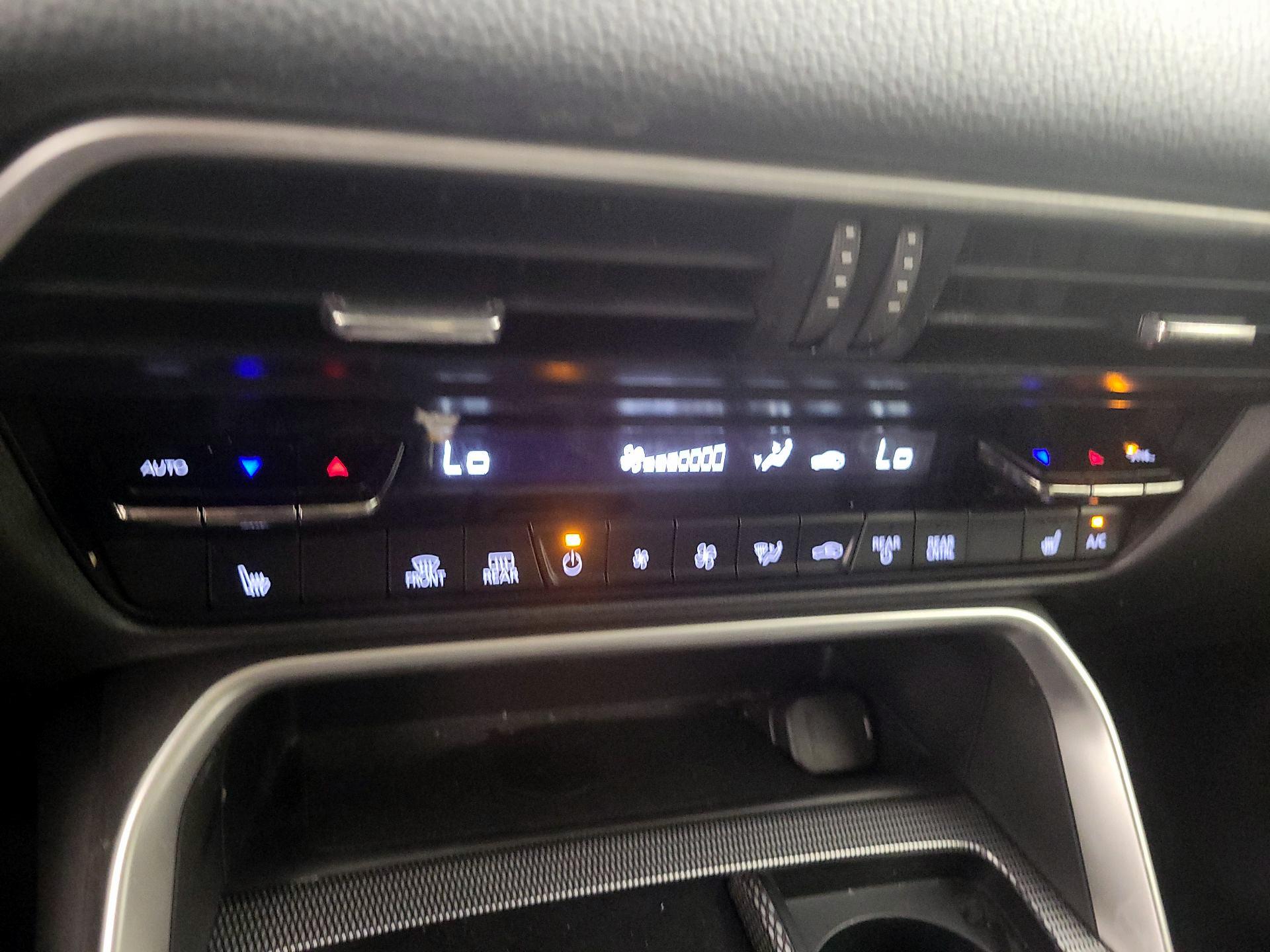 Thumbnail: 2024 Mazda CX-90 - 16