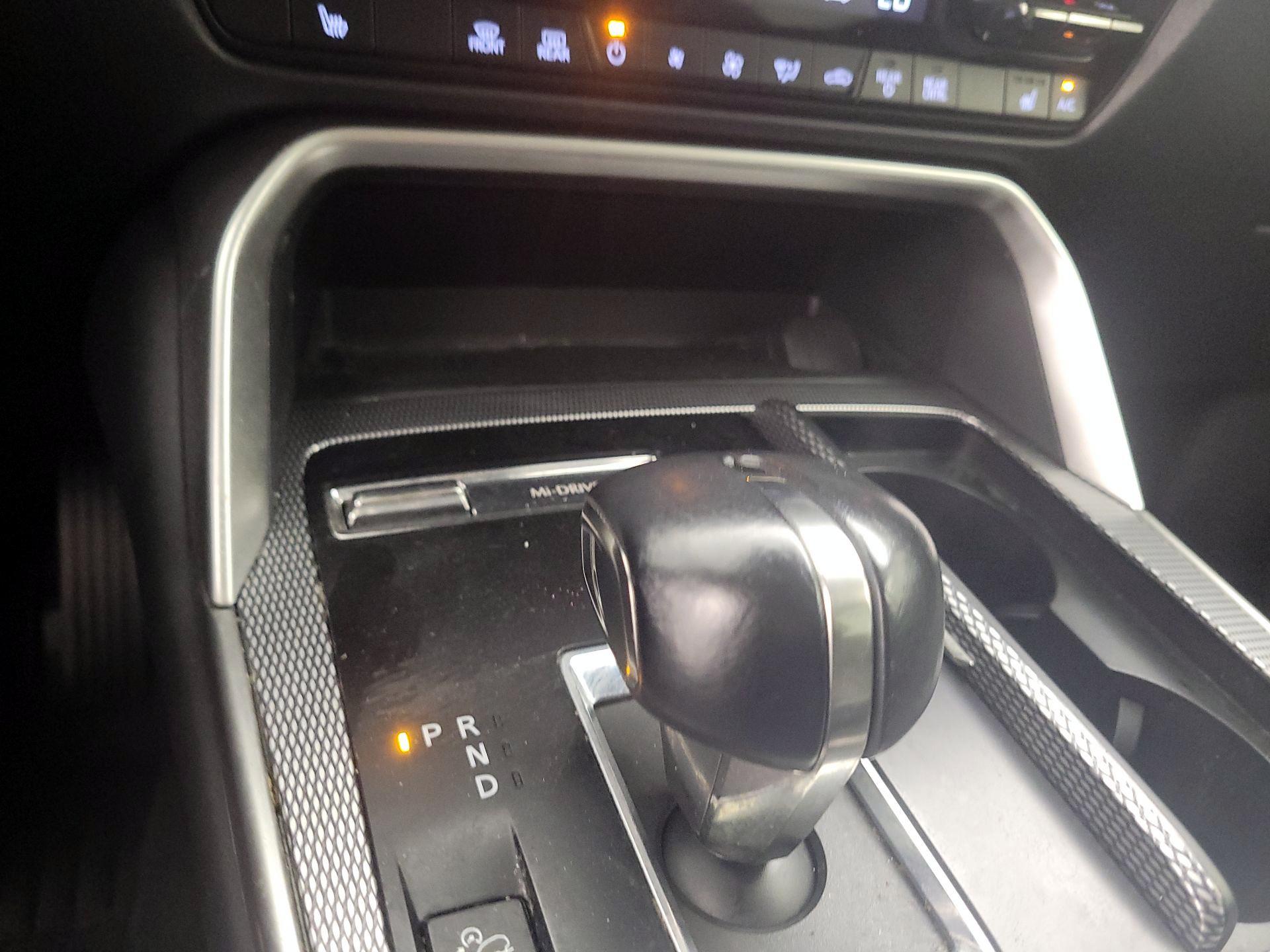 Thumbnail: 2024 Mazda CX-90 - 18