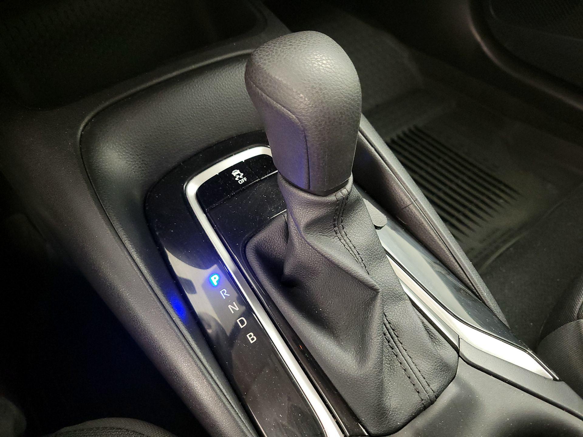 Thumbnail: 2025 Toyota Corolla - 17